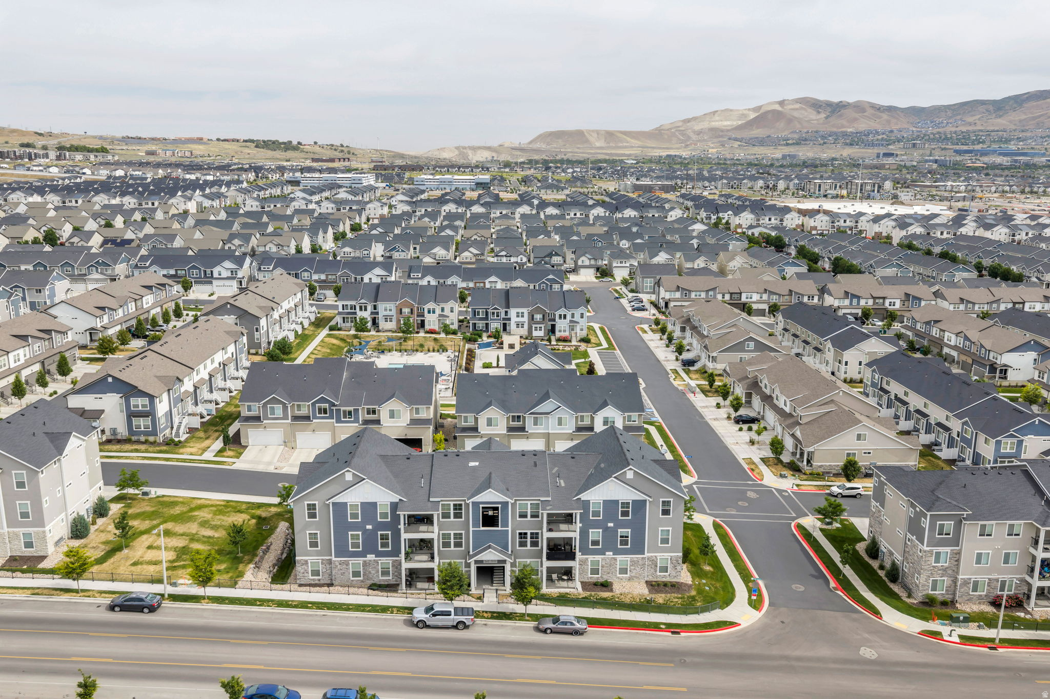 THE EXCHANGE II - Residential