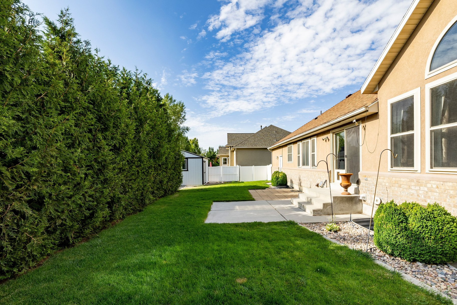 LINDA VISTA MEADOWS - Residential