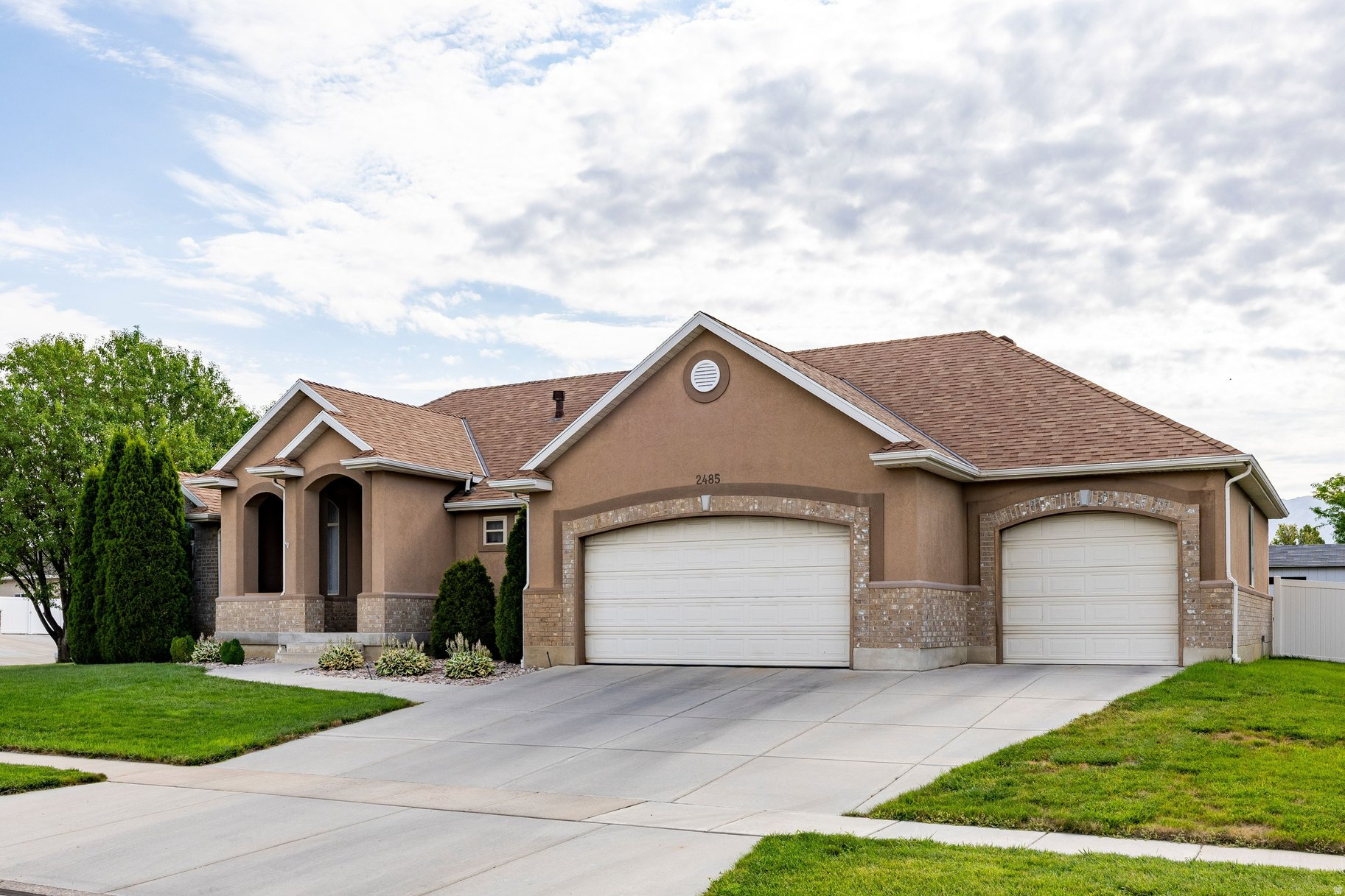 LINDA VISTA MEADOWS - Residential