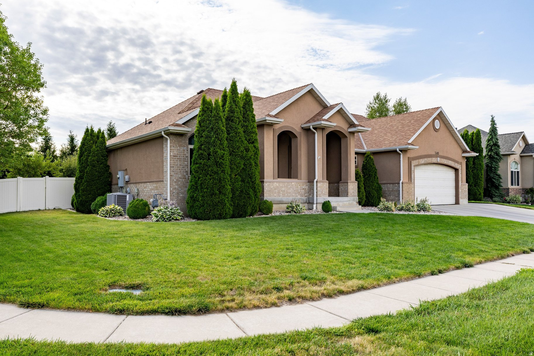 LINDA VISTA MEADOWS - Residential