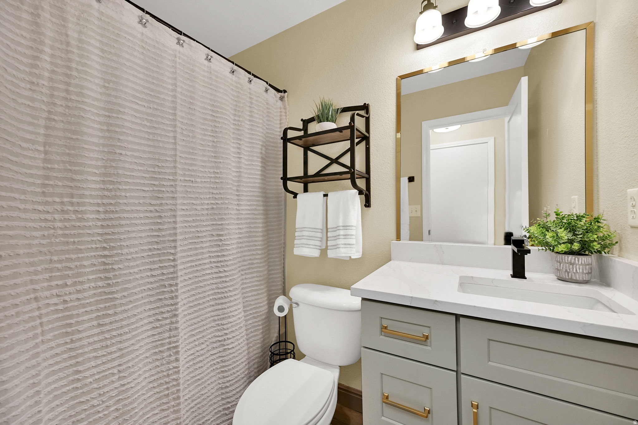 PHEASANT BROOK - Residential