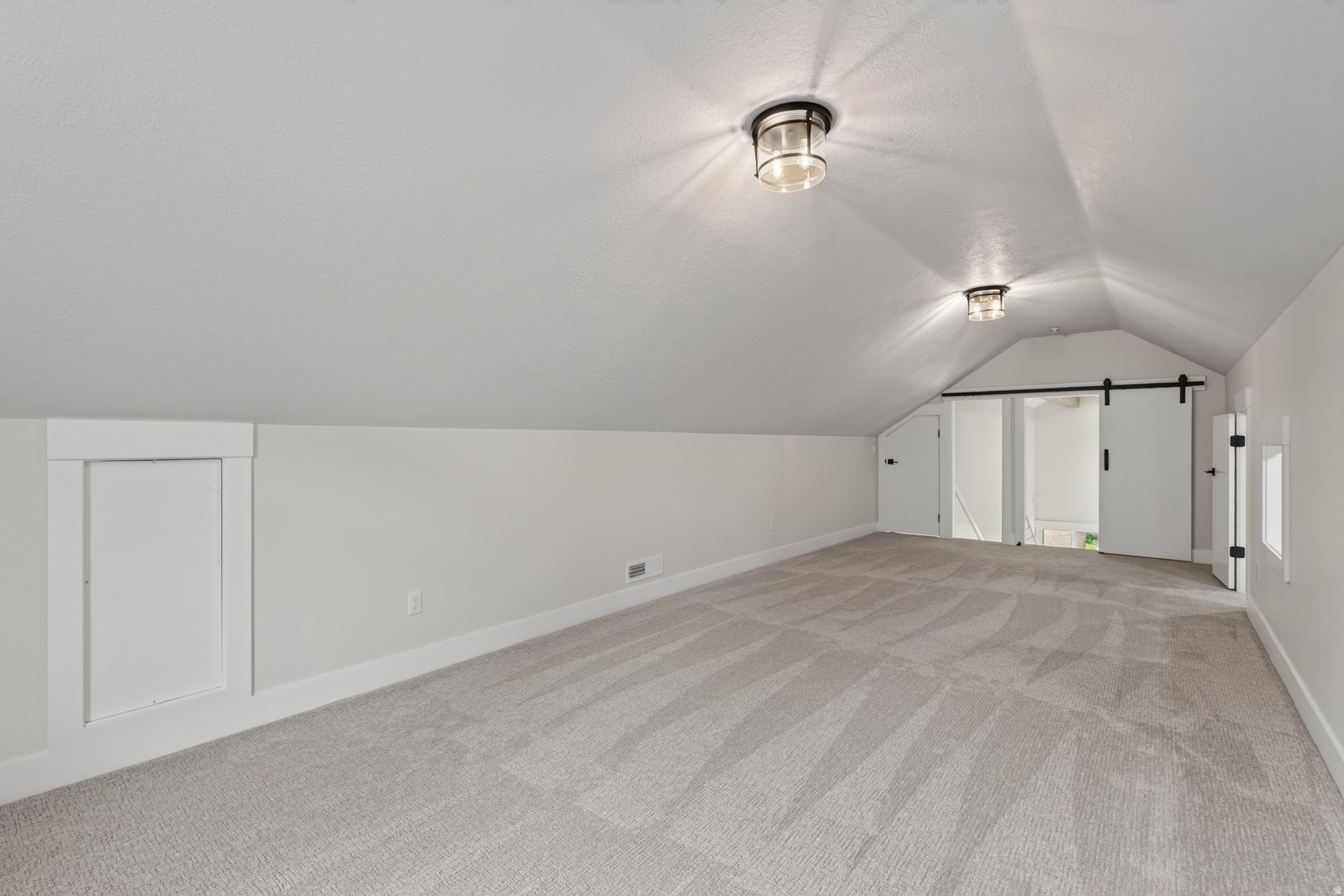 MAPLEWOOD - Residential