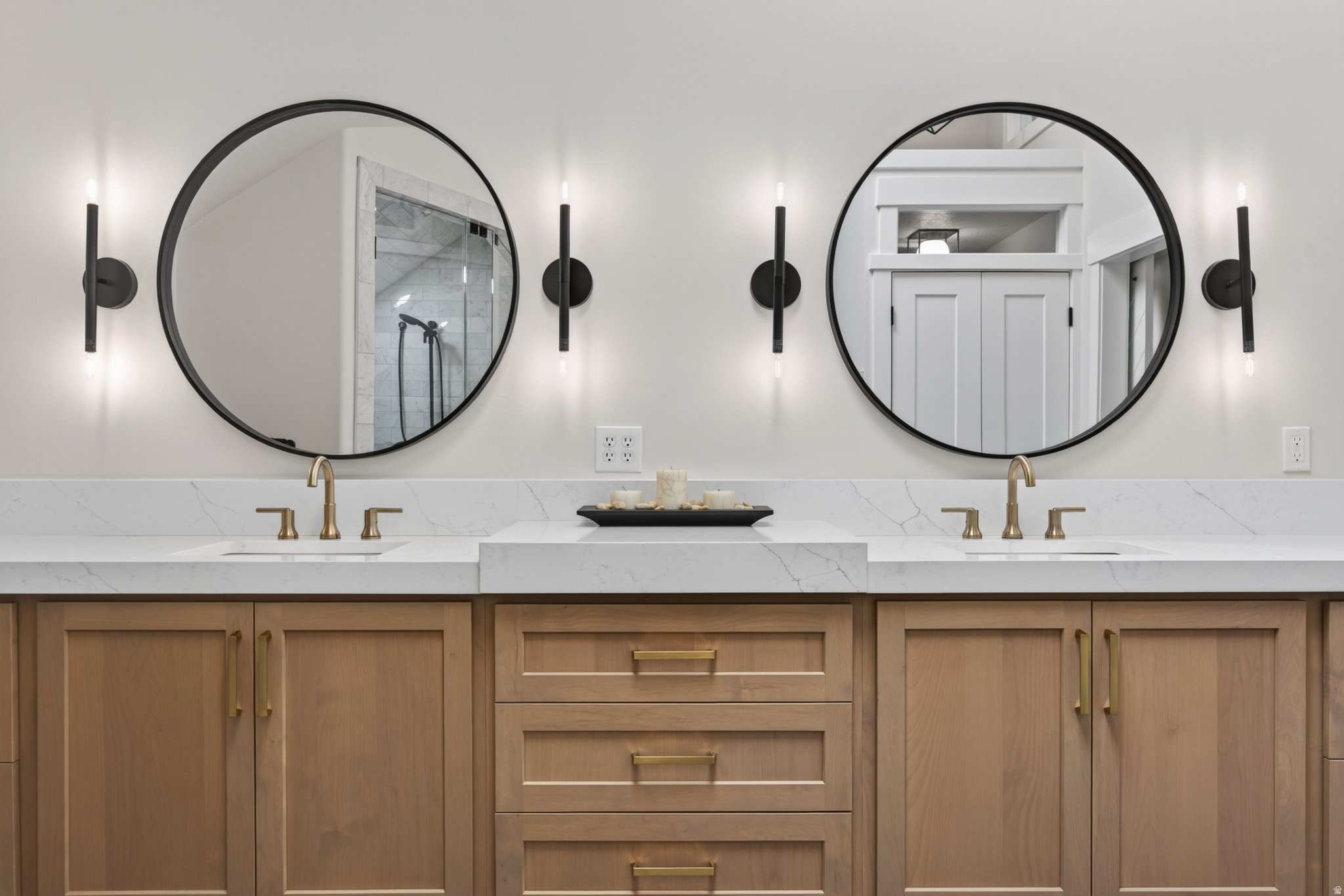 MAPLEWOOD - Residential
