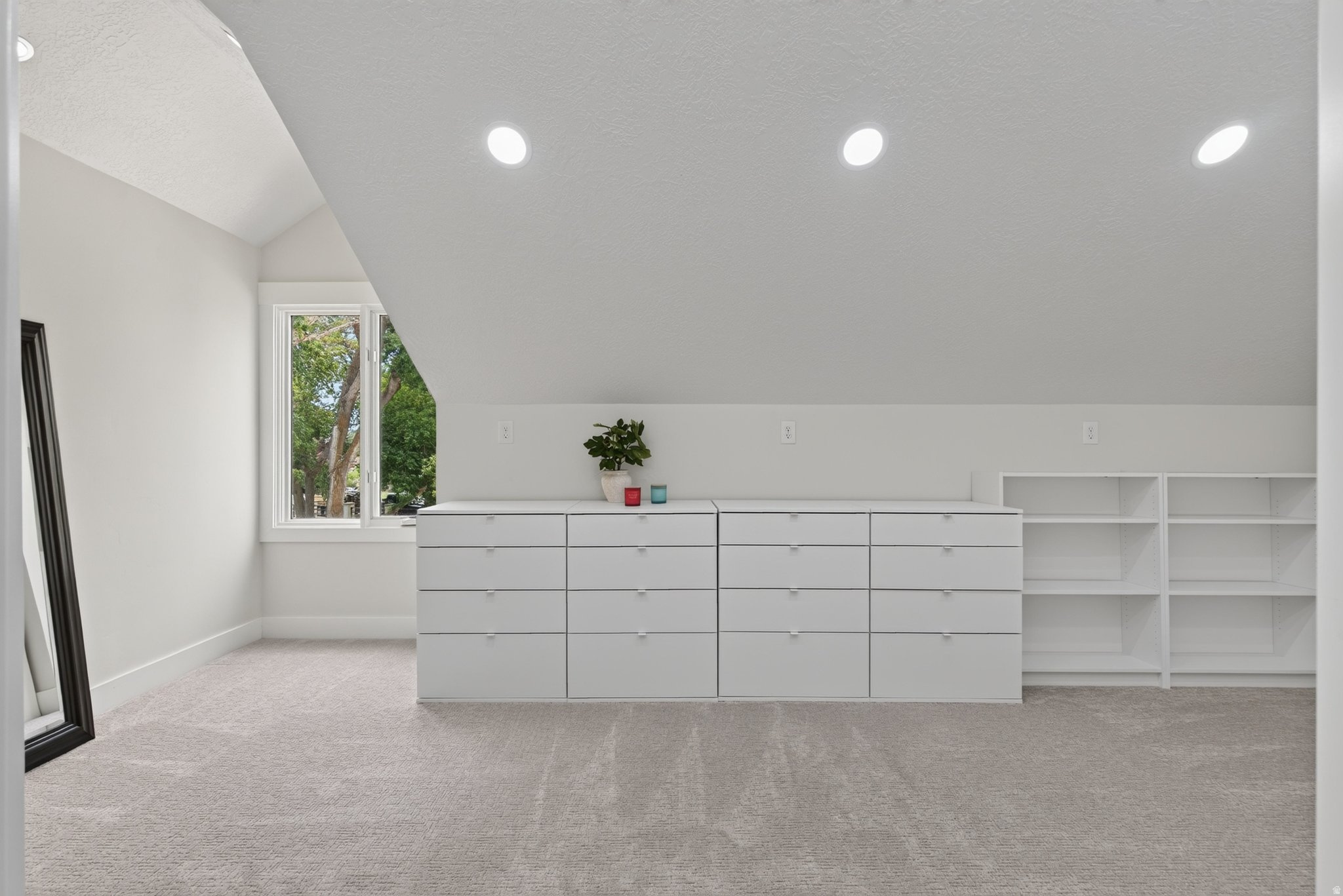 MAPLEWOOD - Residential