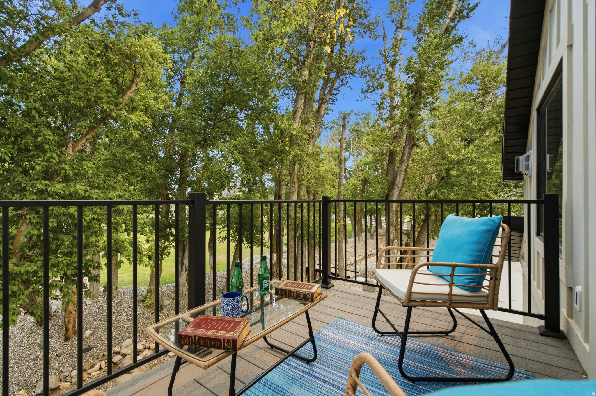 MAPLEWOOD - Residential