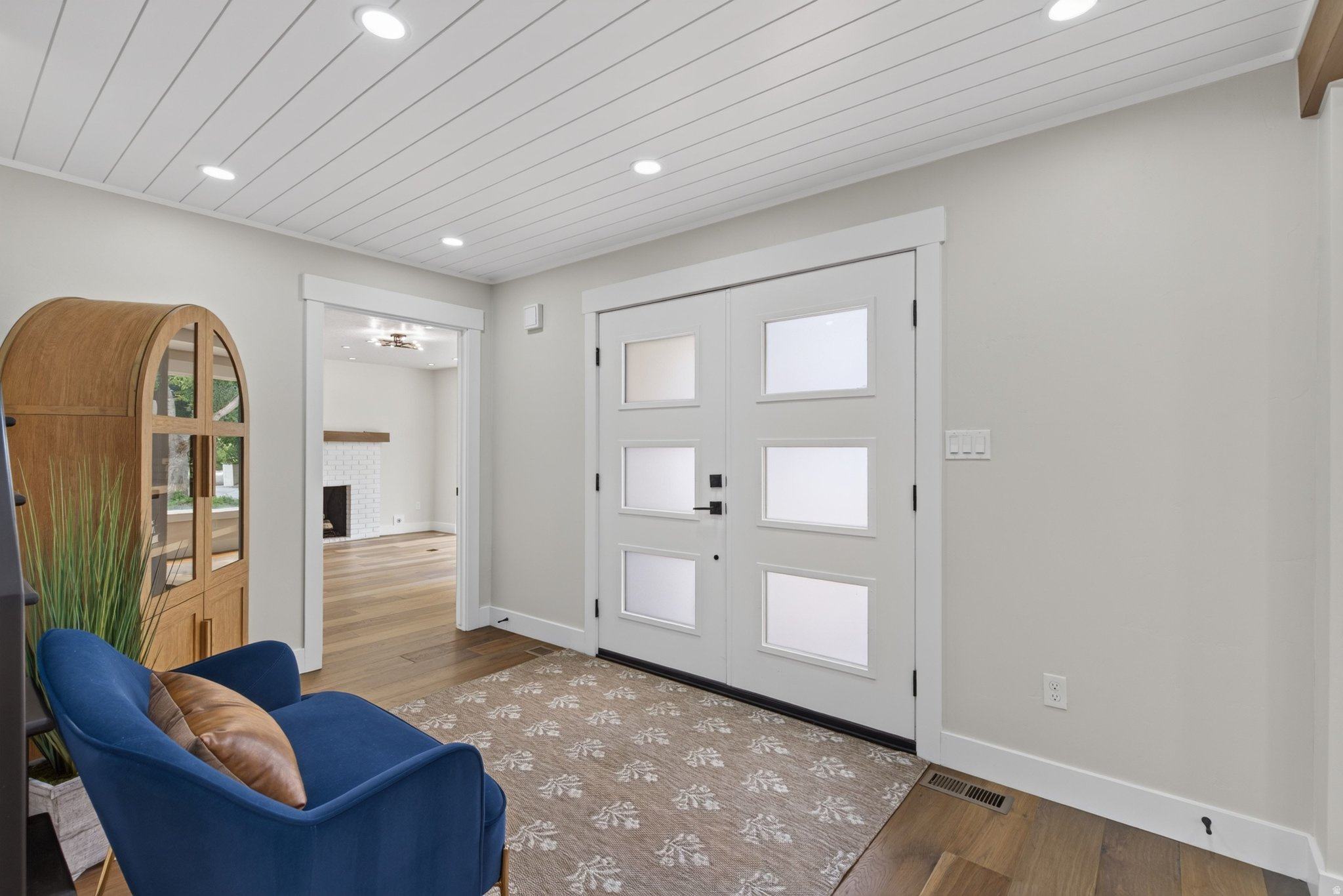 MAPLEWOOD - Residential