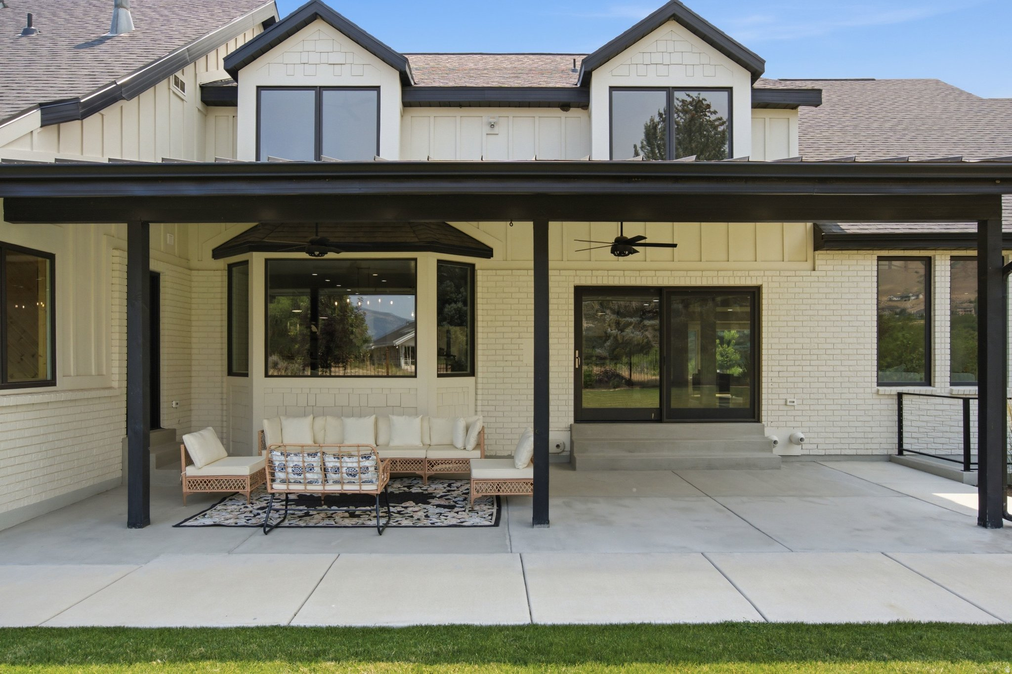 MAPLEWOOD - Residential