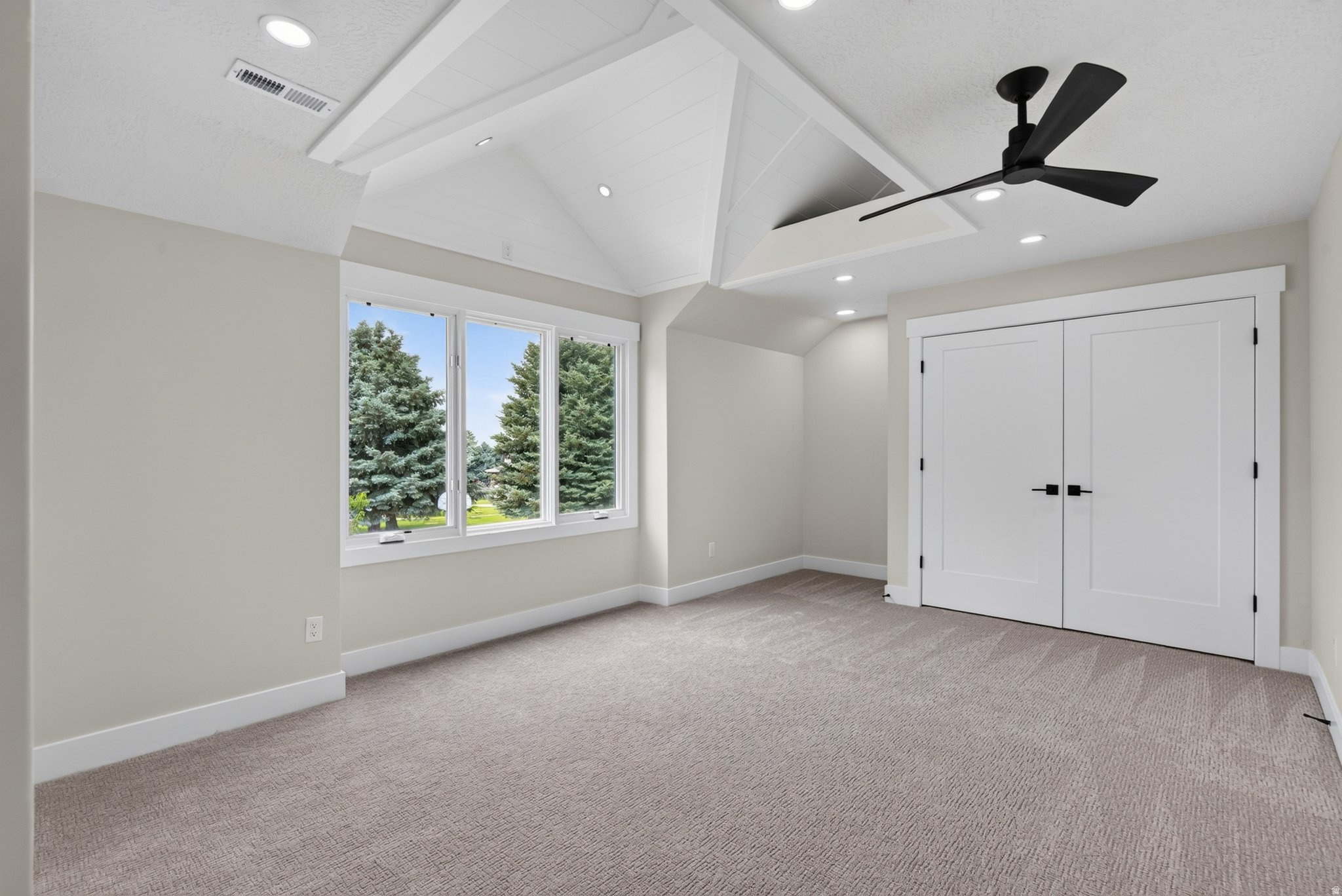 MAPLEWOOD - Residential