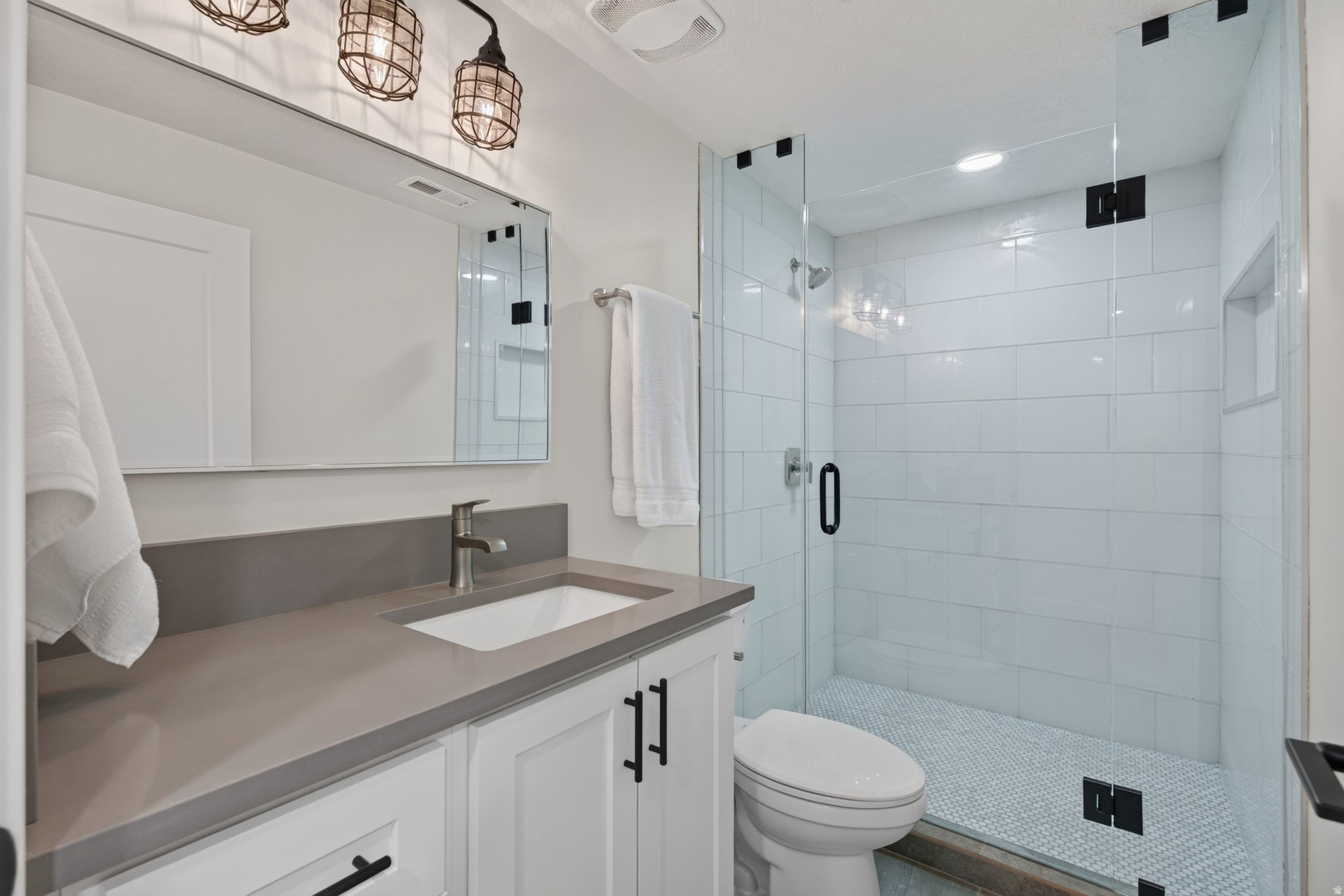 MAPLEWOOD - Residential