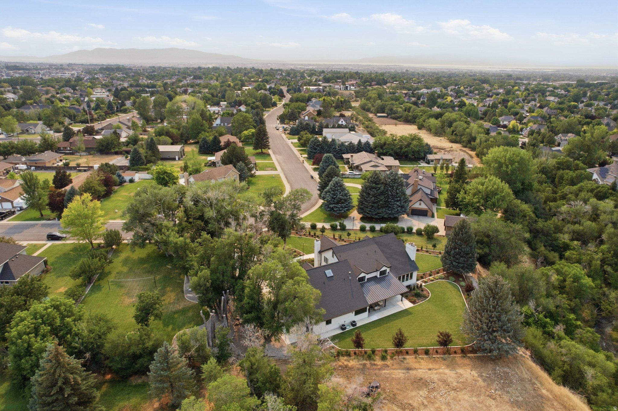MAPLEWOOD - Residential