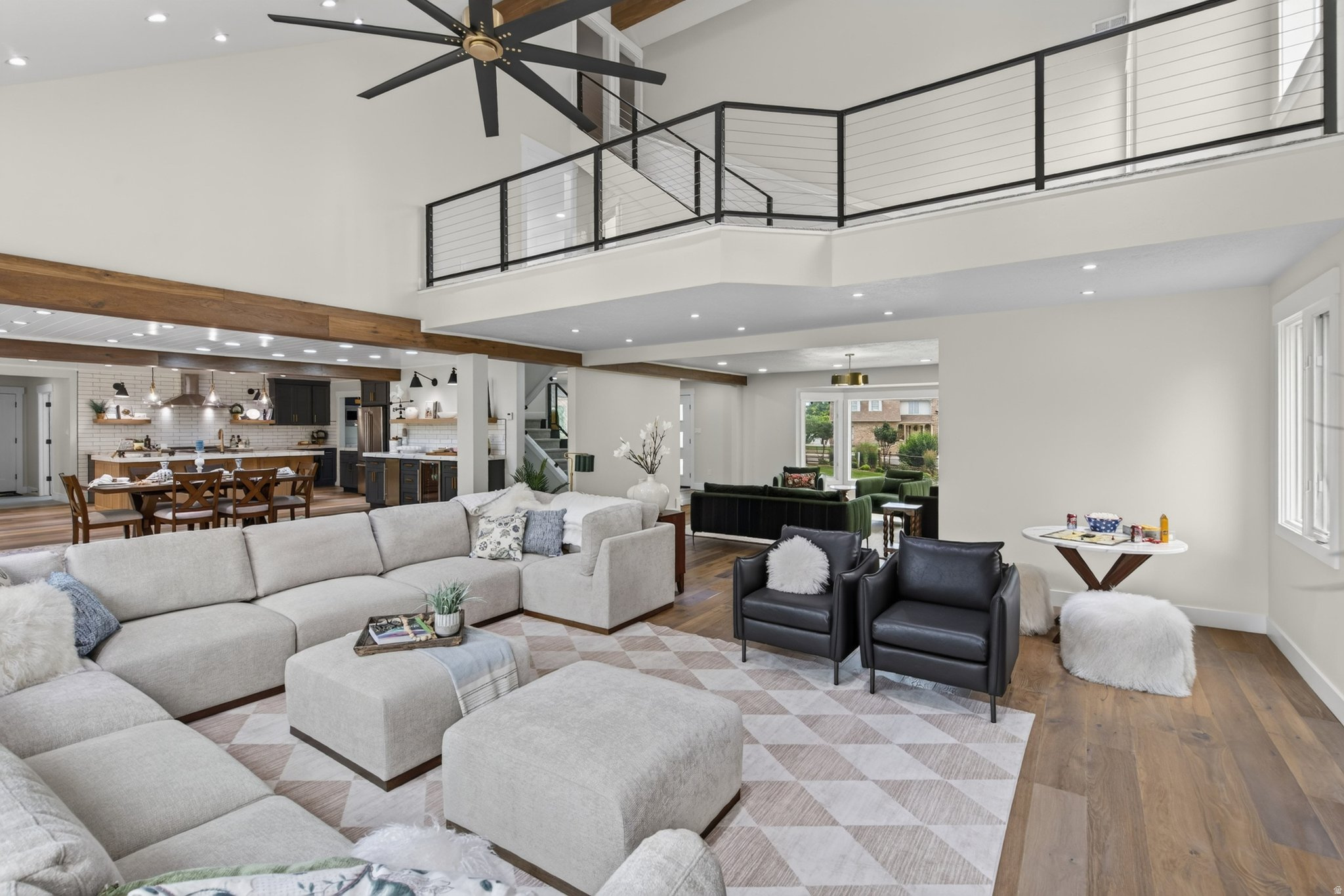 MAPLEWOOD - Residential