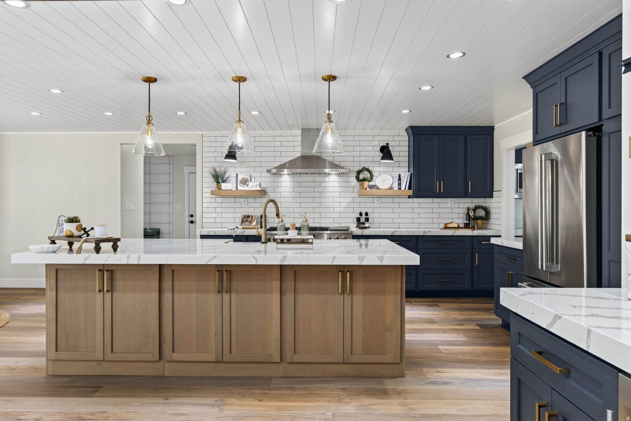 MAPLEWOOD - Residential