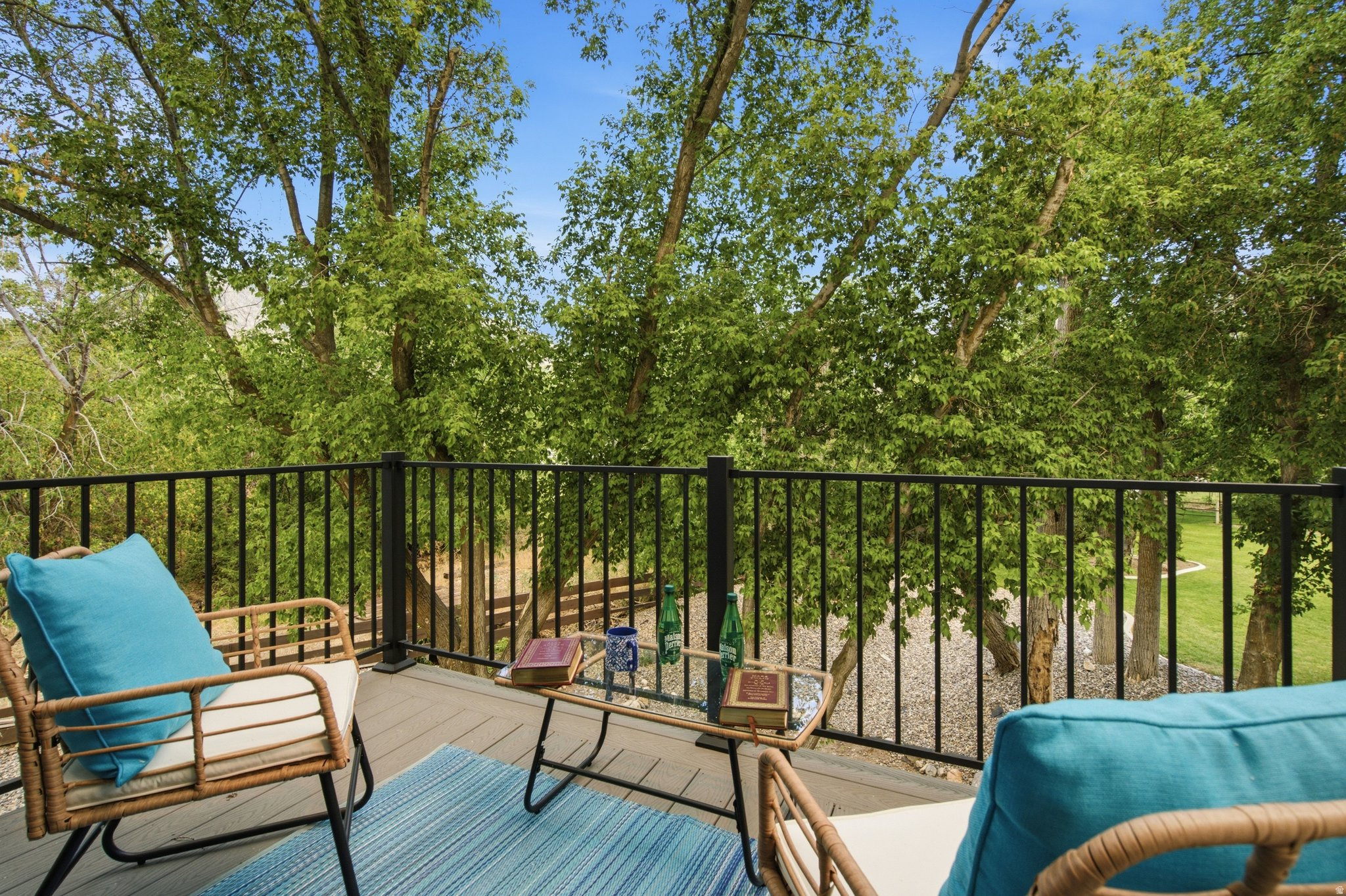 MAPLEWOOD - Residential