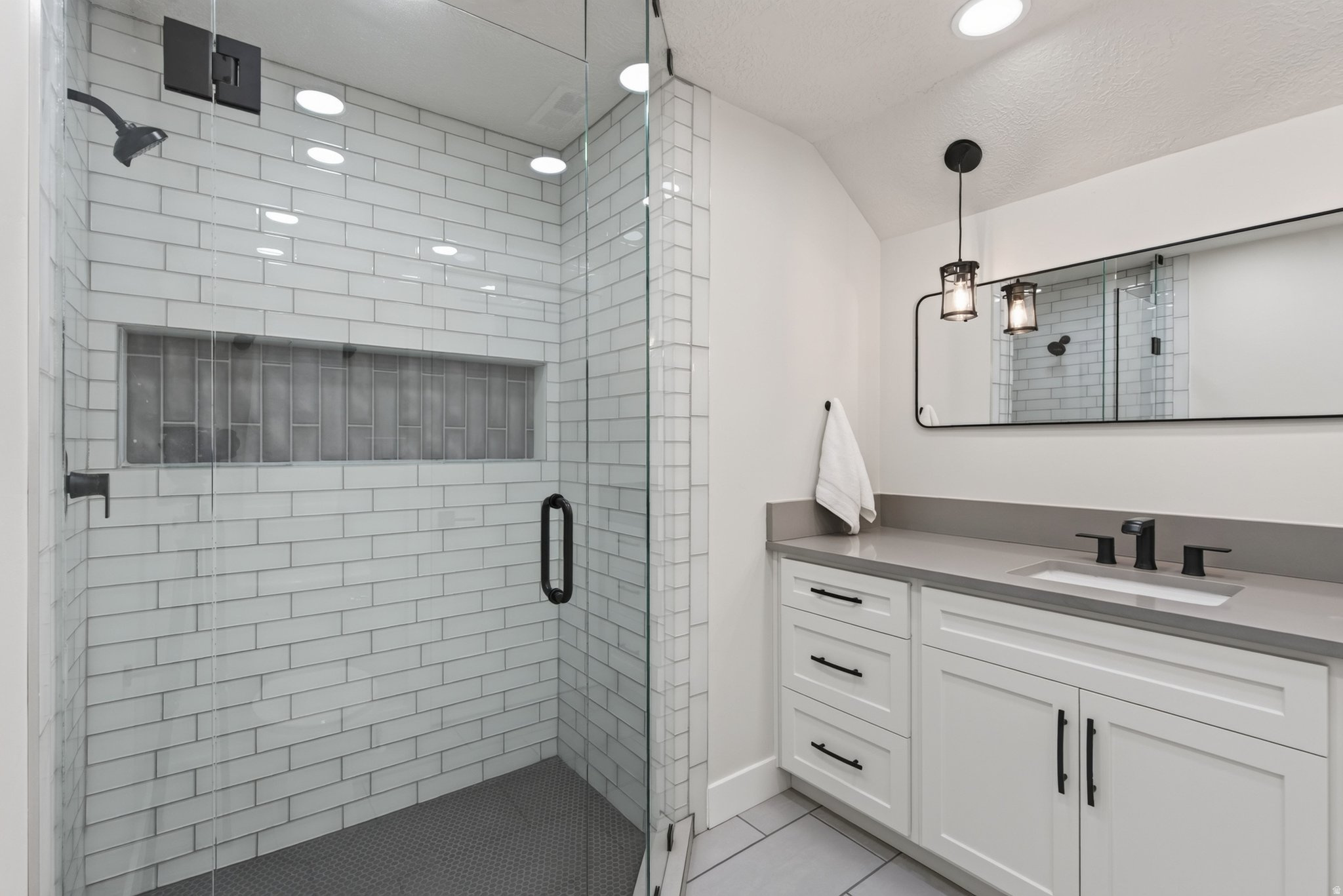 MAPLEWOOD - Residential