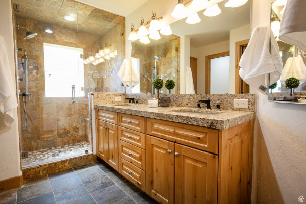 FOX POINT AT REDSTONE - Residential