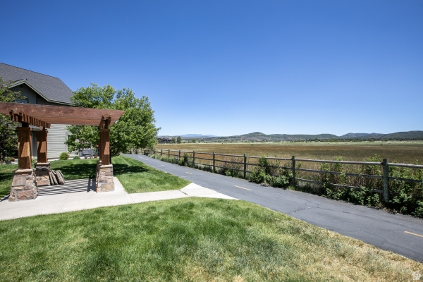 FOX POINT AT REDSTONE - Residential