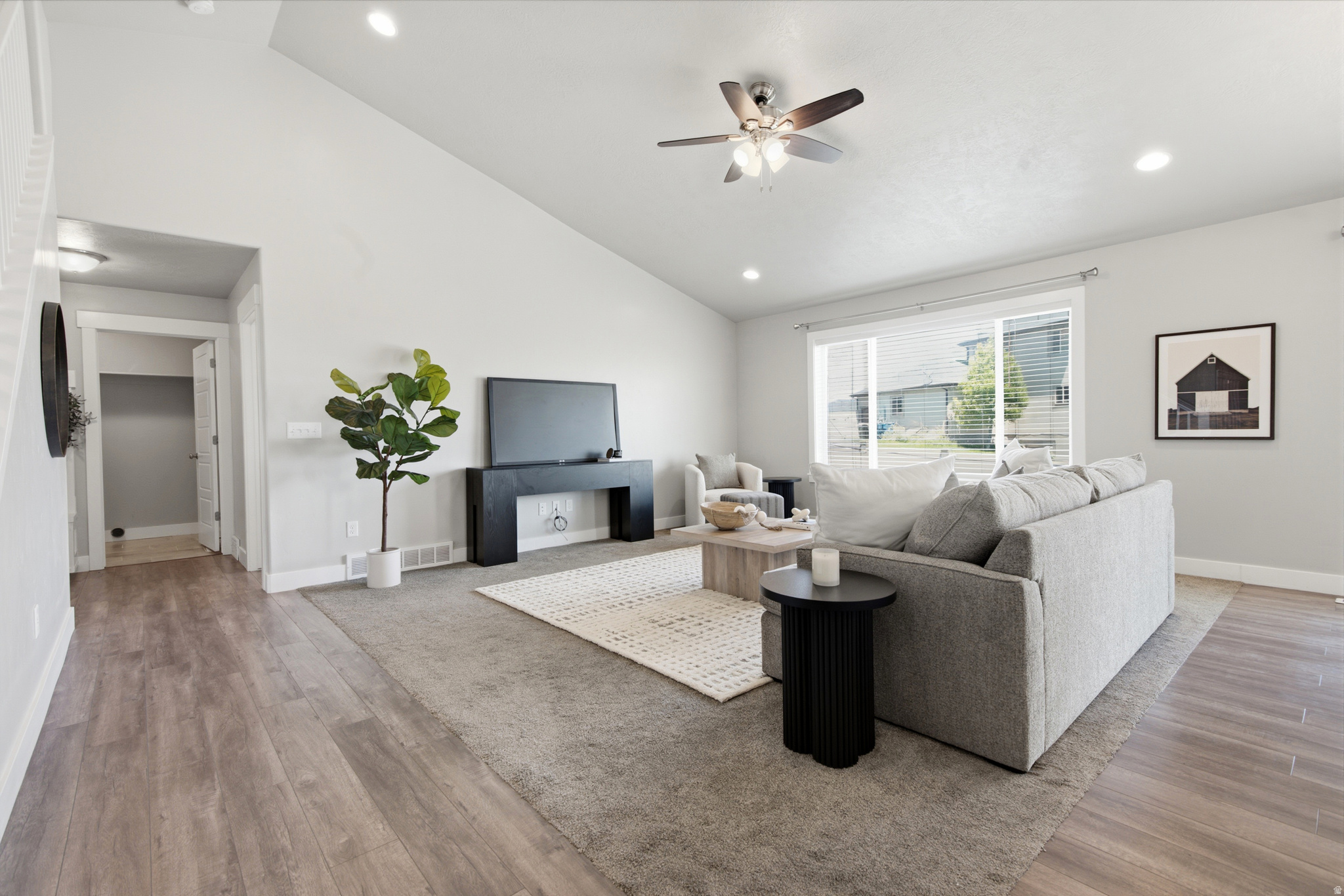 FOX HOLLOW - Residential