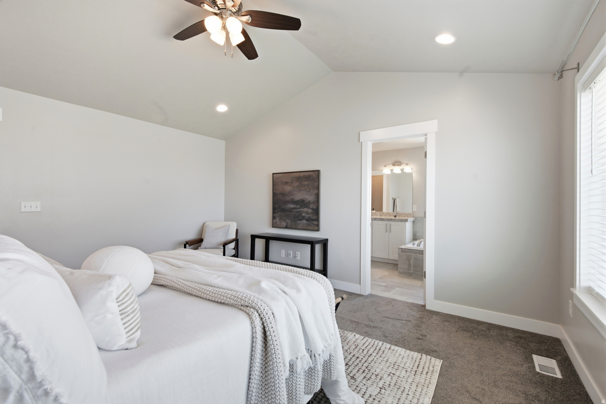 FOX HOLLOW - Residential