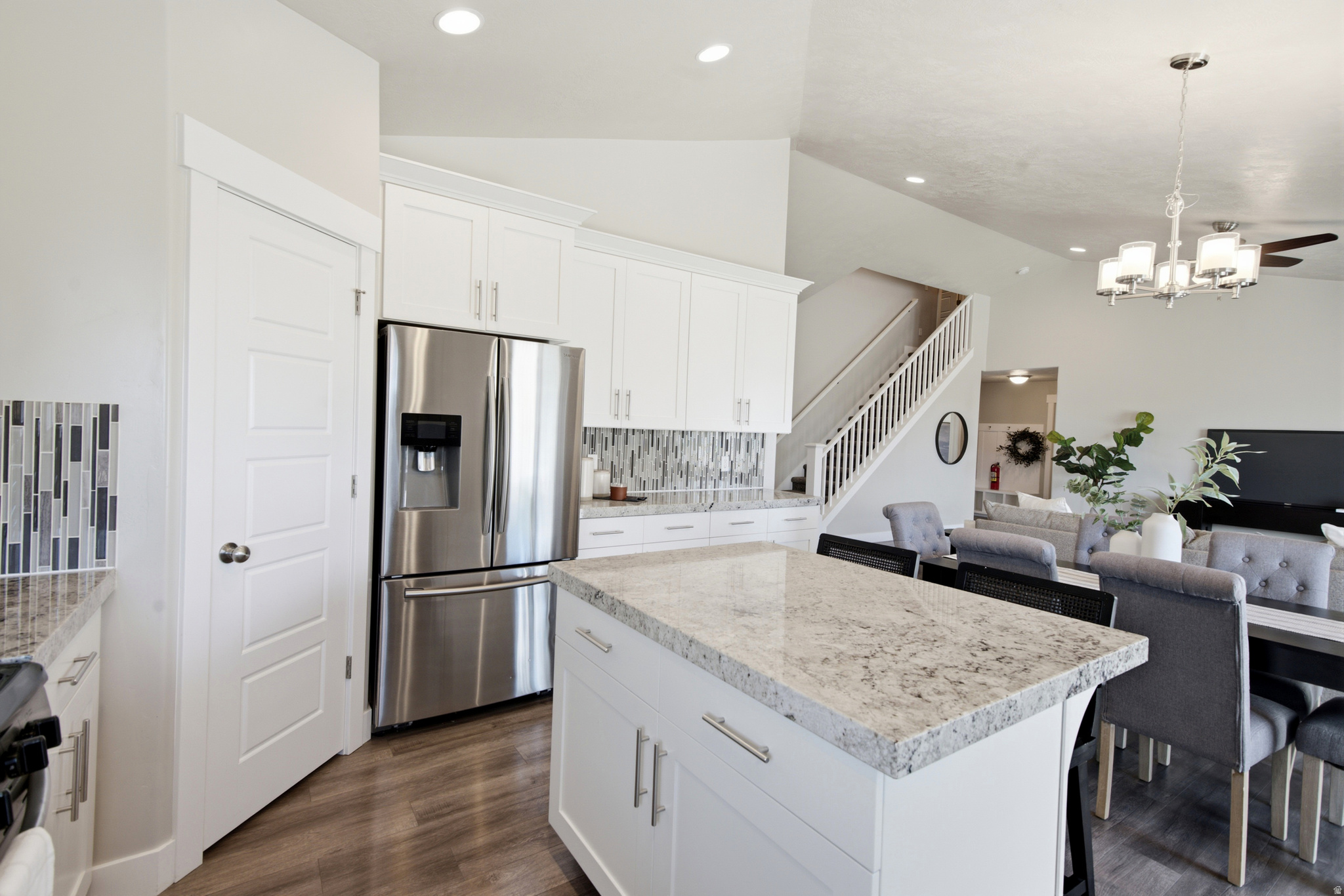 FOX HOLLOW - Residential