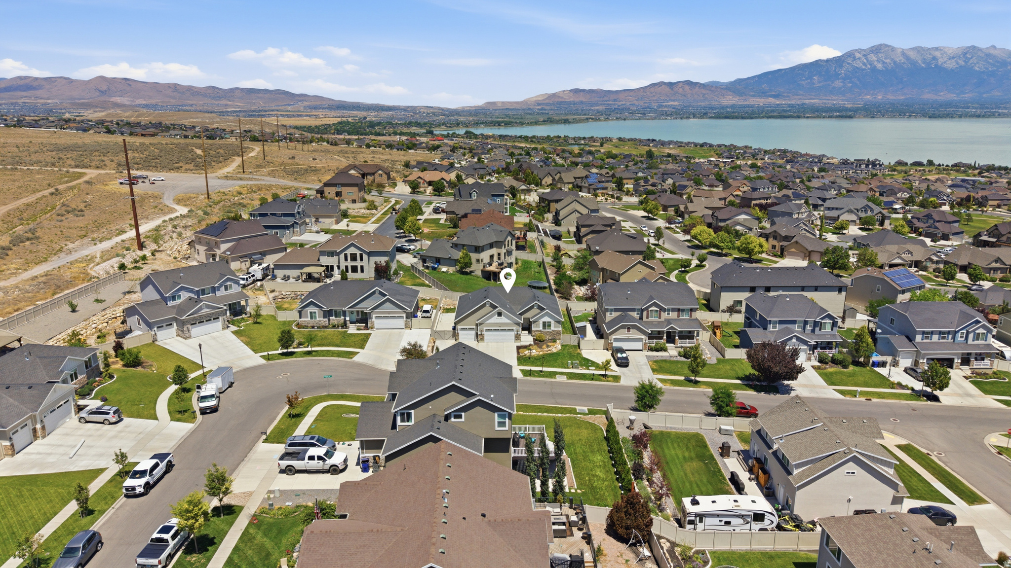 FOX HOLLOW - Residential