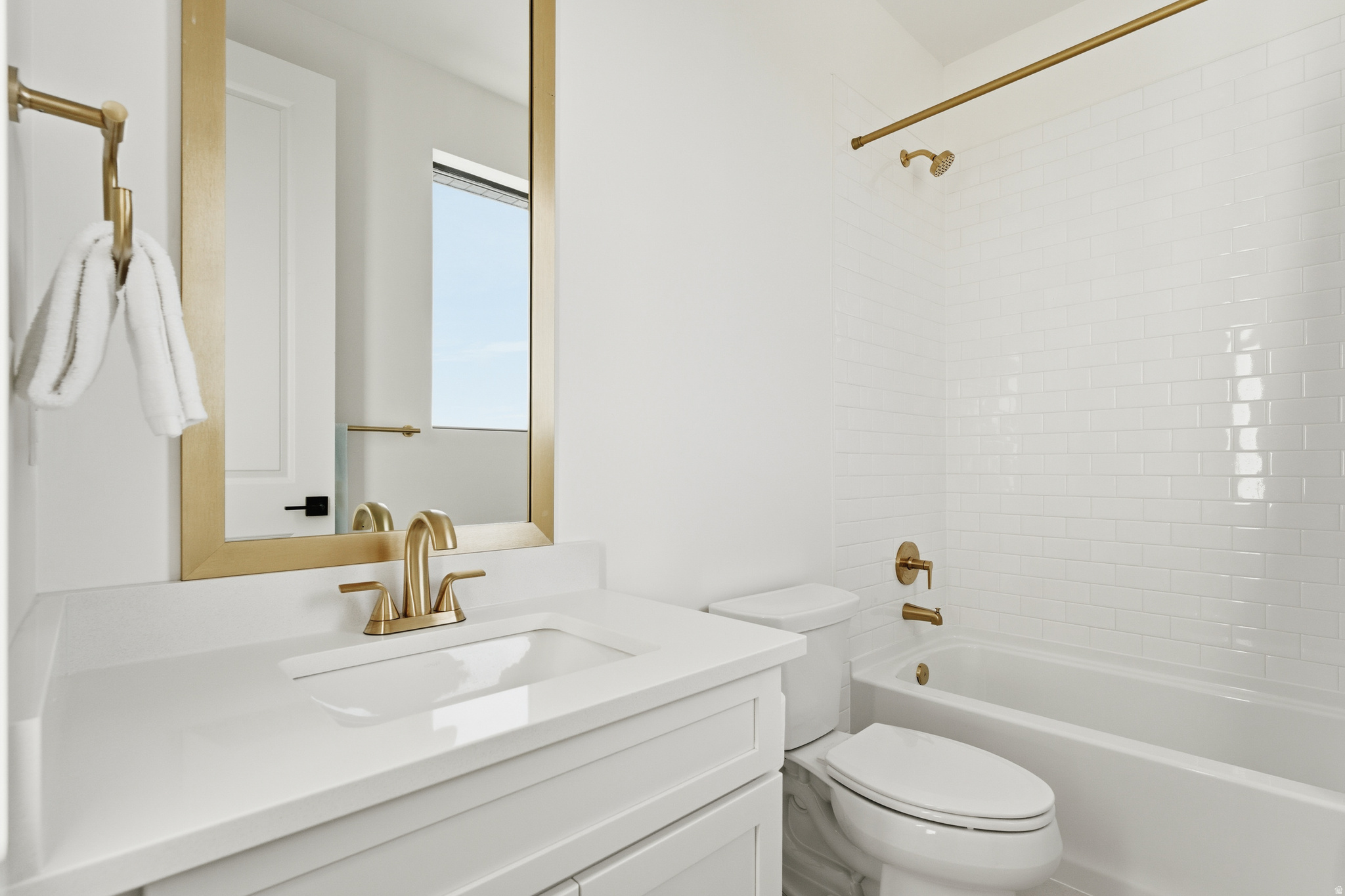 TRAVERSE MOUNTAIN - Residential