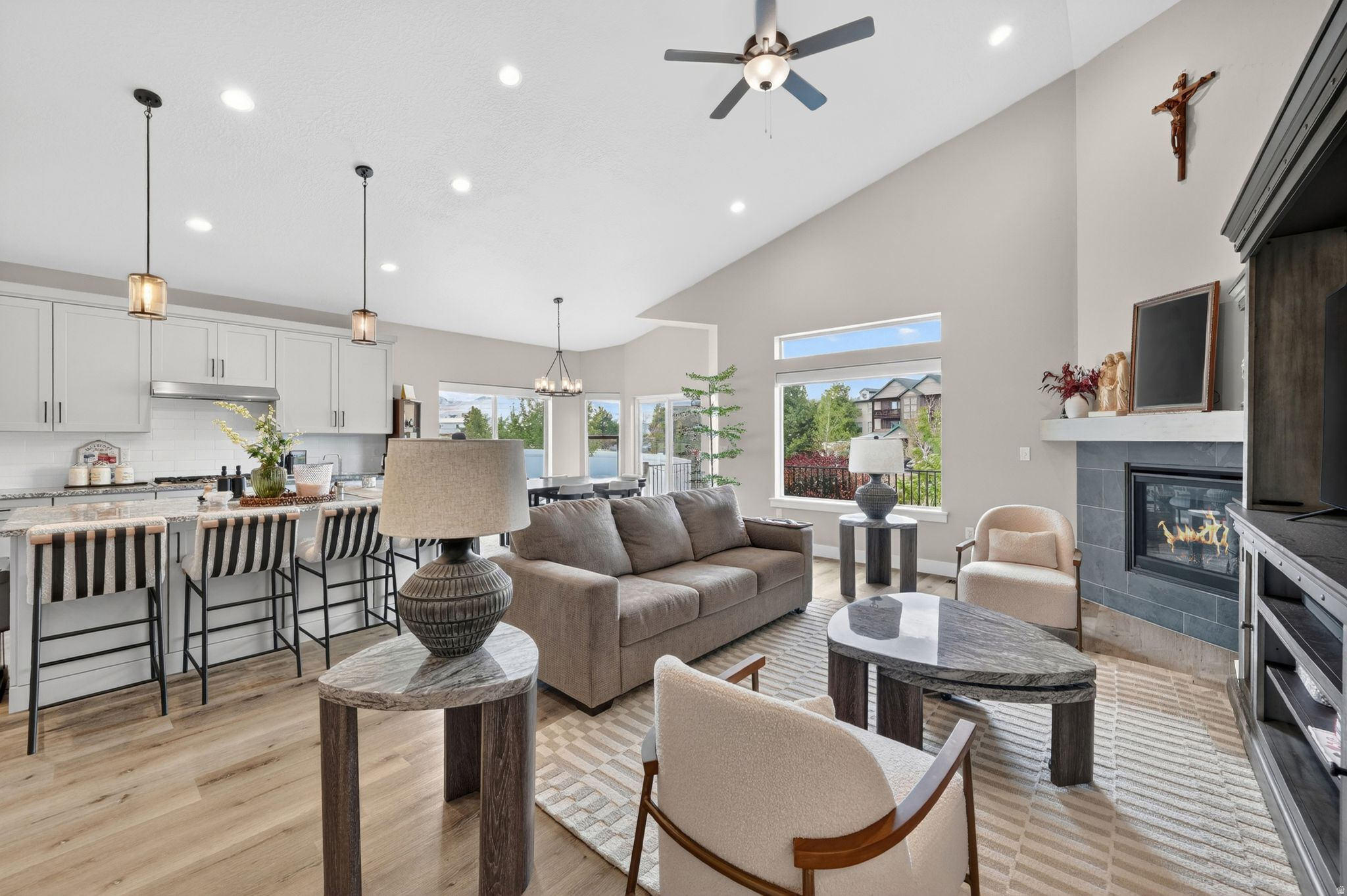 BOULDER RANCH - Residential