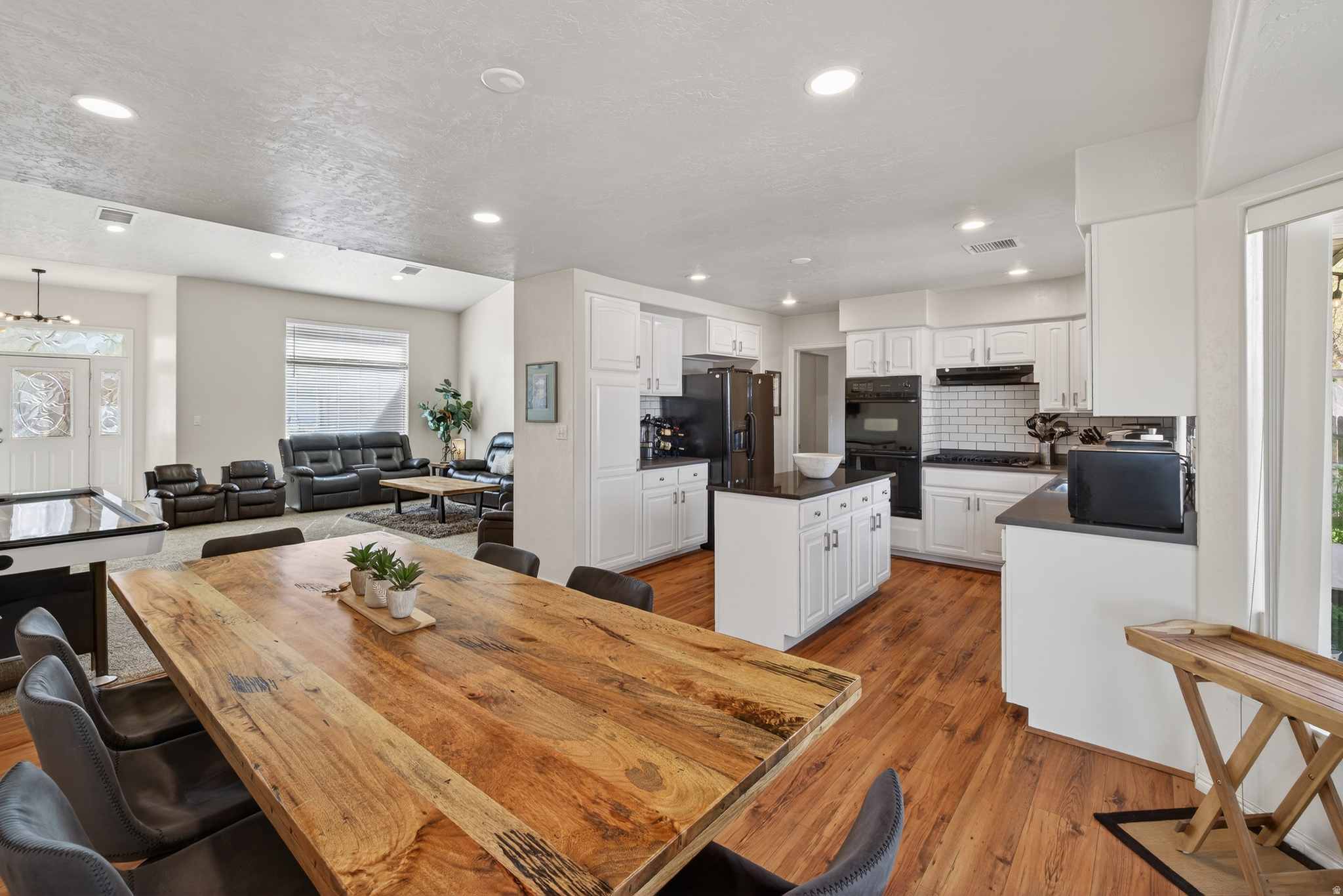 COTTONWOODS - Residential