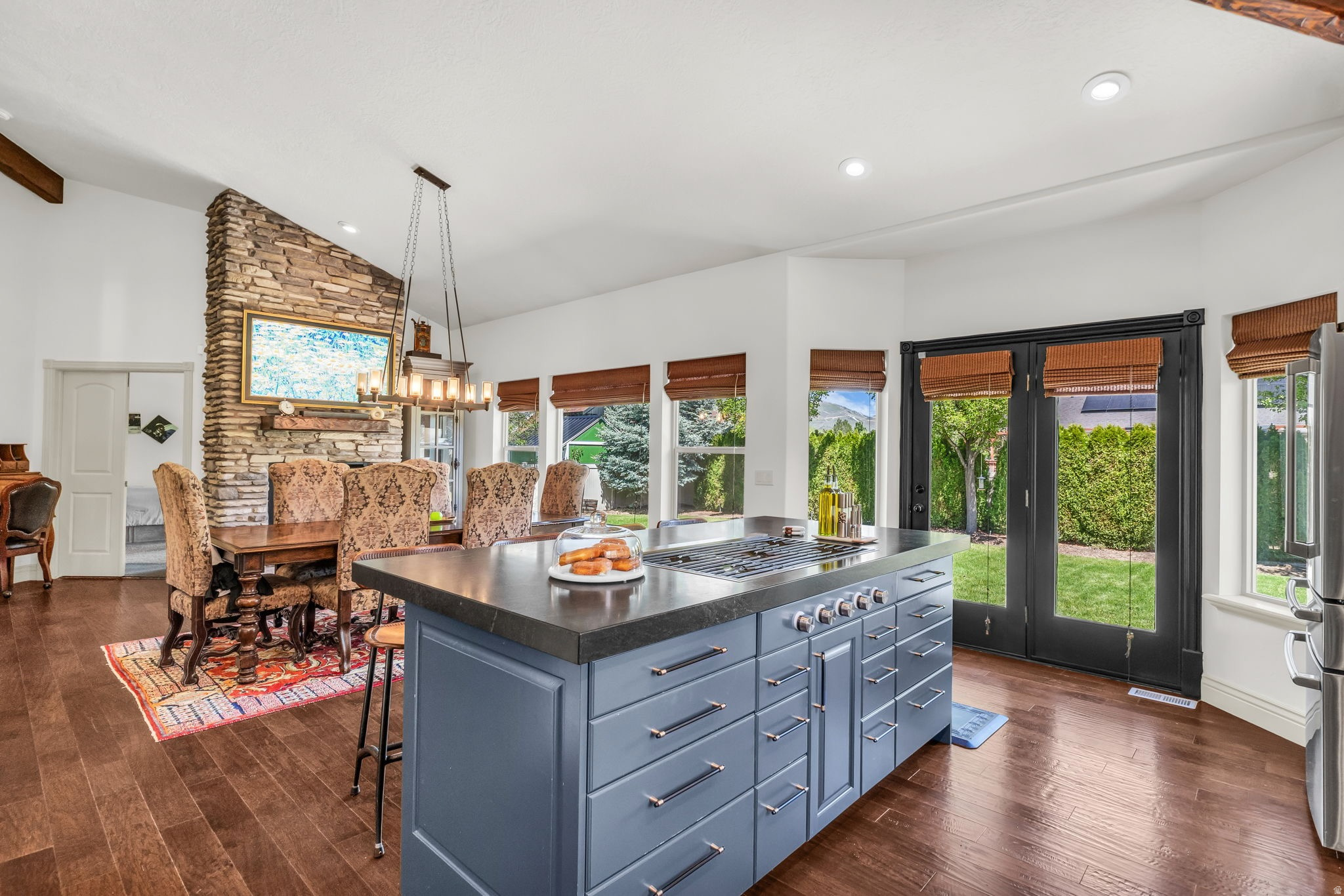 BROADHEAD ESTATES - Residential