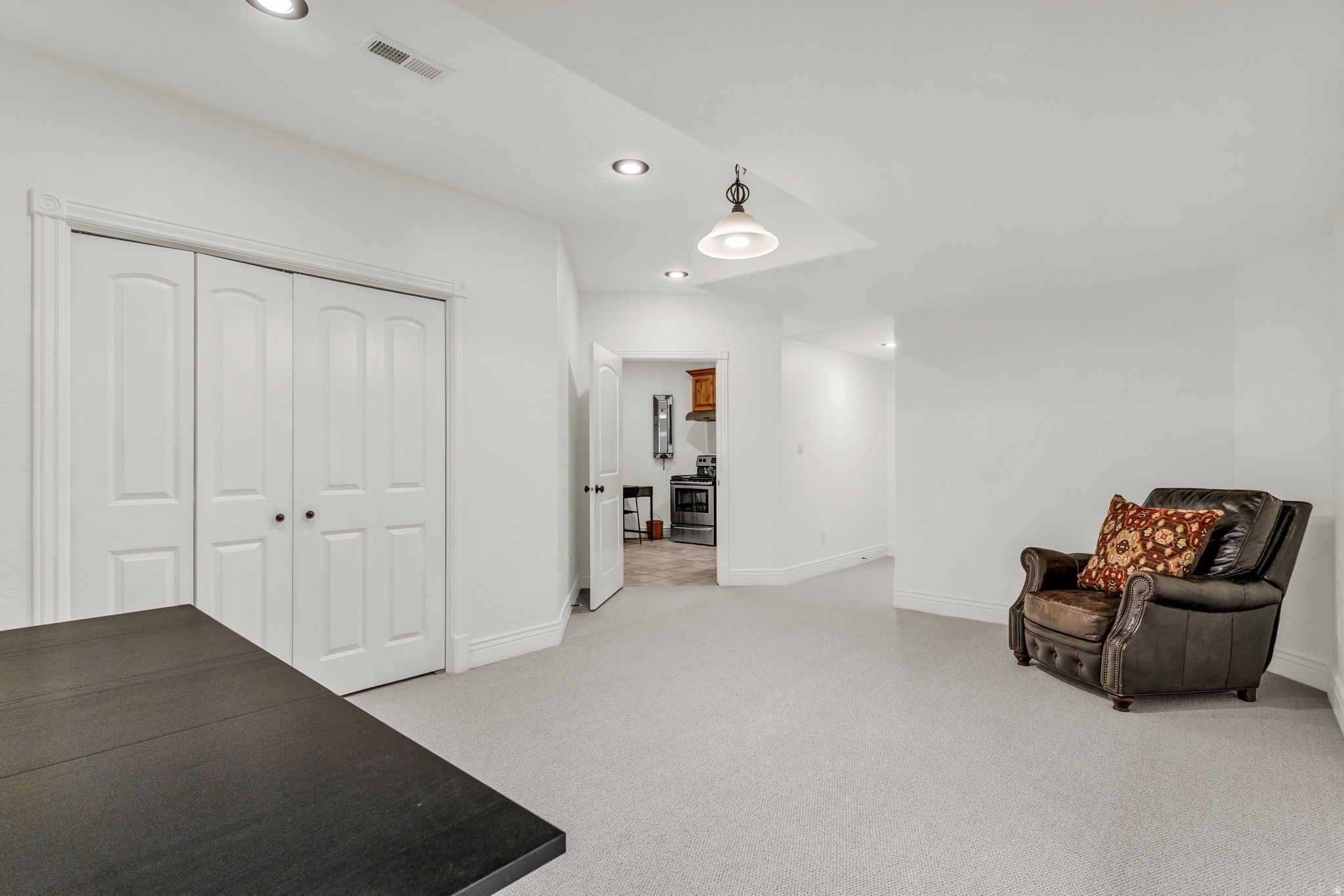 BROADHEAD ESTATES - Residential