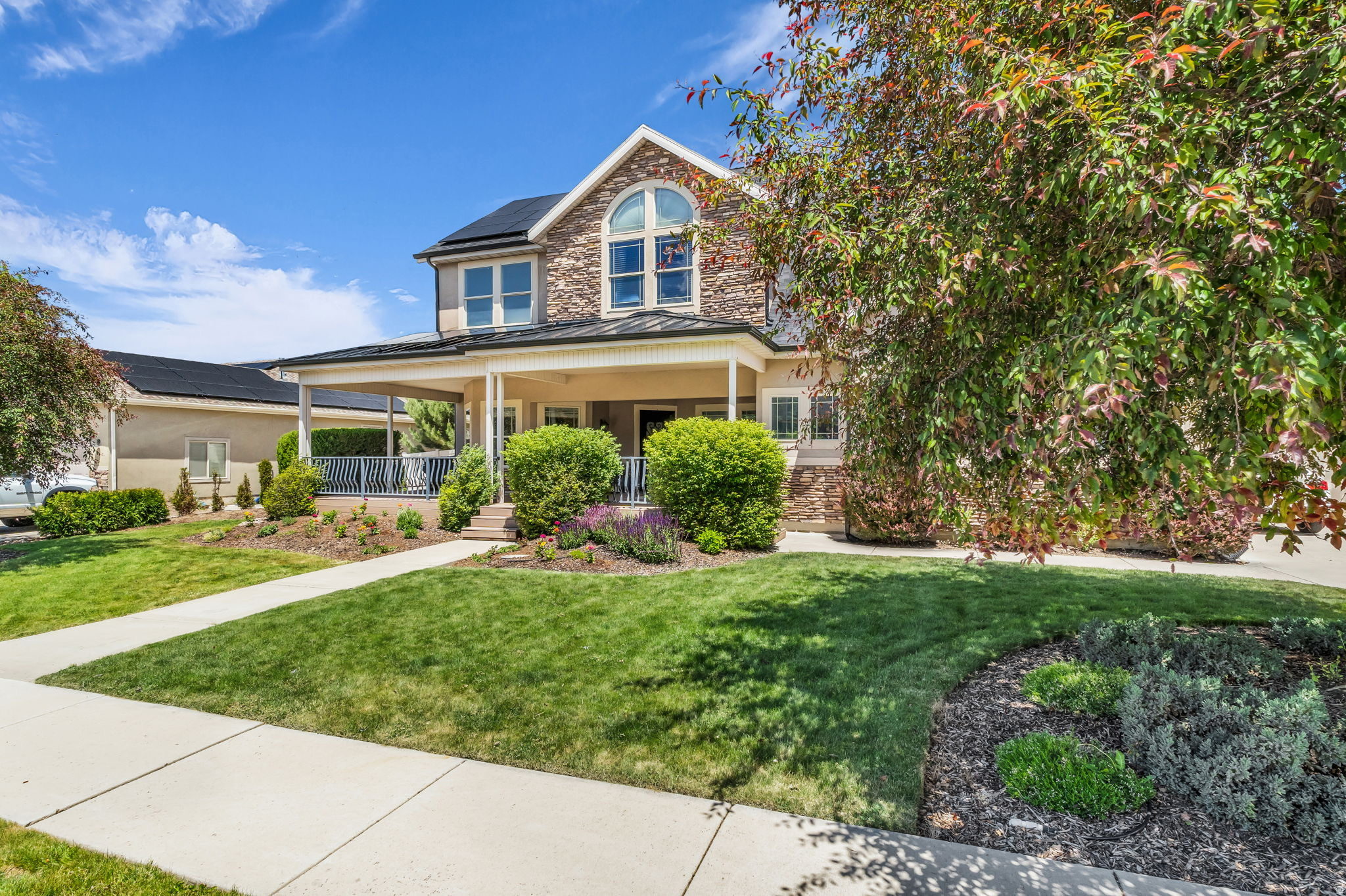 BROADHEAD ESTATES - Residential