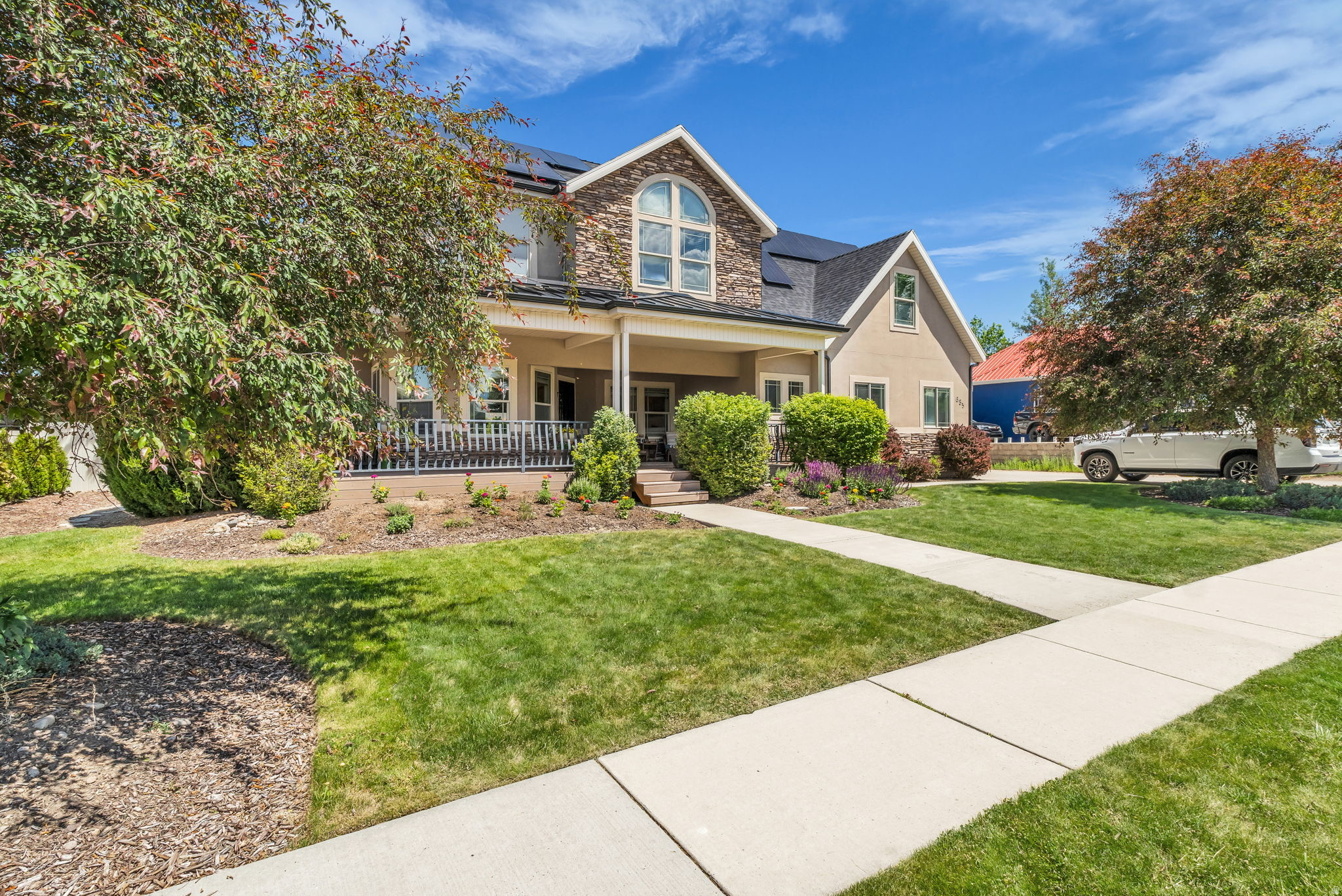 BROADHEAD ESTATES - Residential