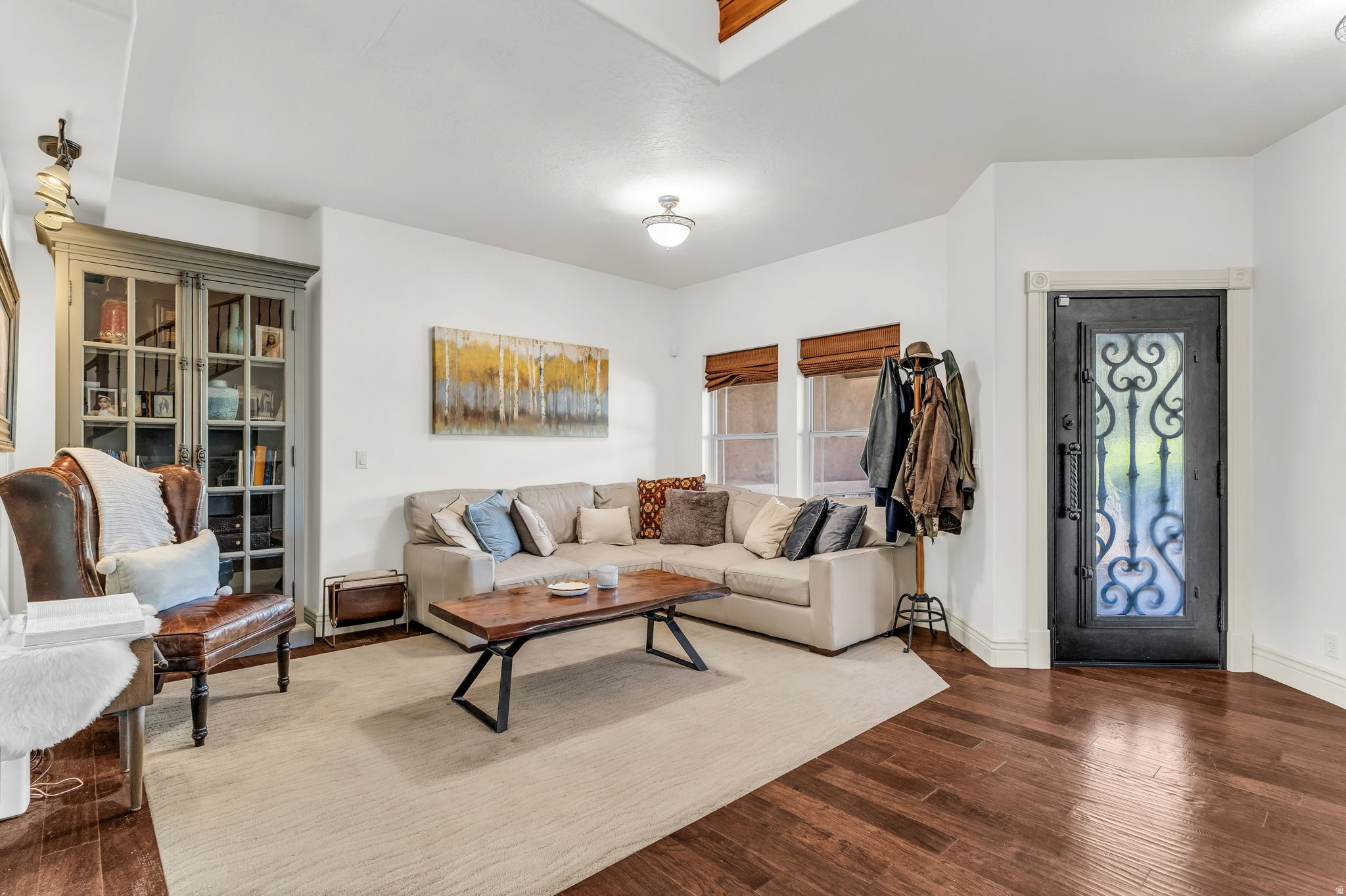 BROADHEAD ESTATES - Residential