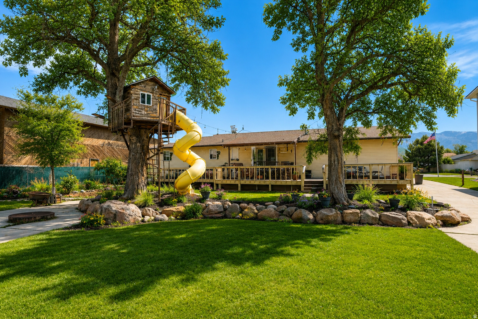 LITTLE WILLOW ESTATE - Residential