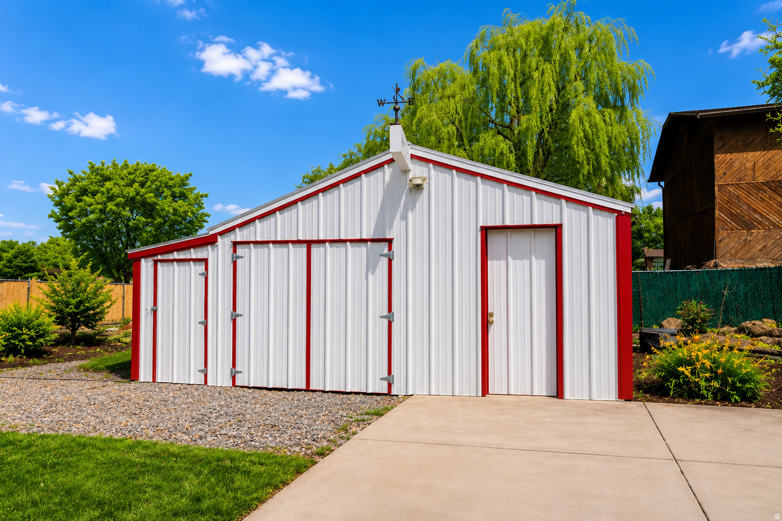 LITTLE WILLOW ESTATE - Residential