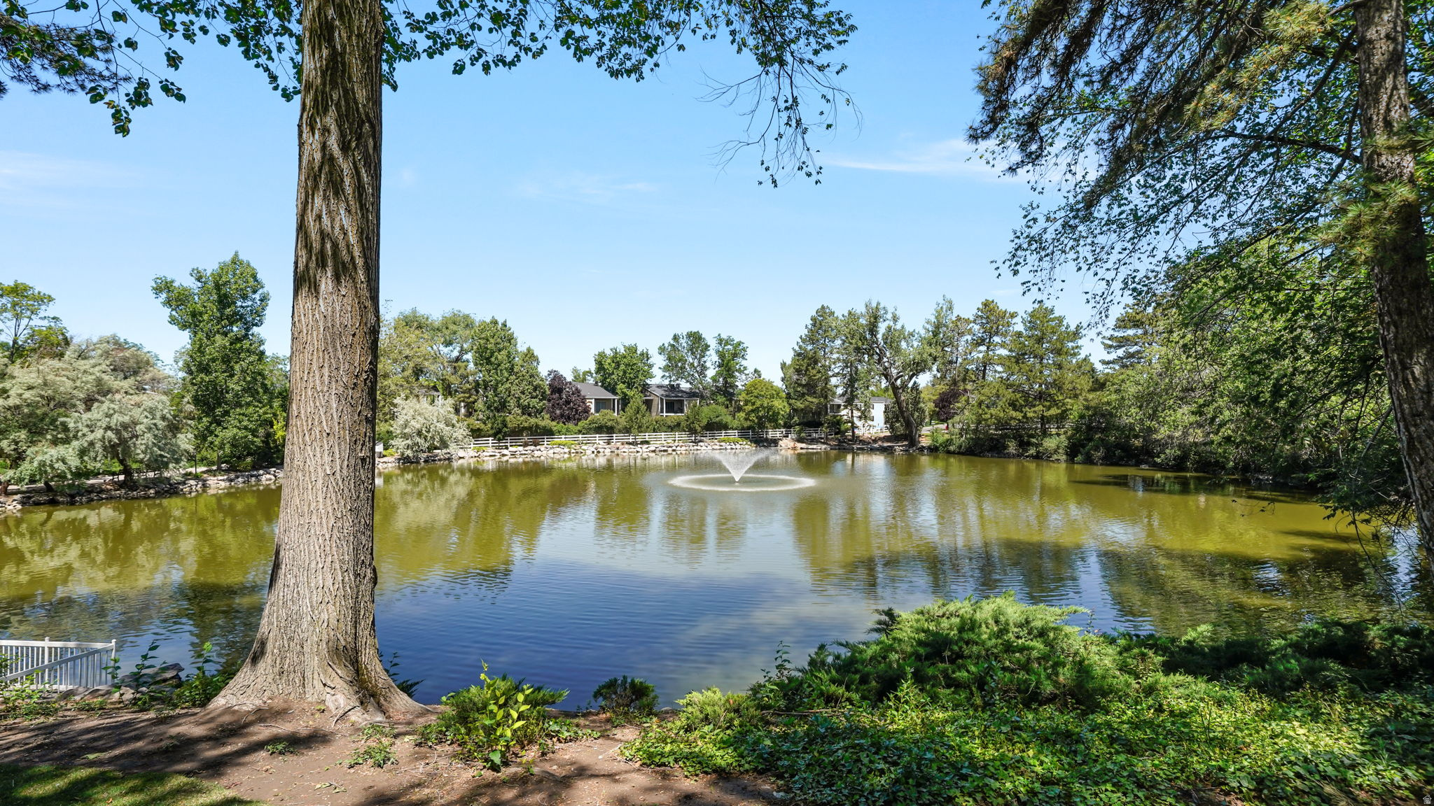 LEXINGTON VILLAGE AT OLD FARM - Residential