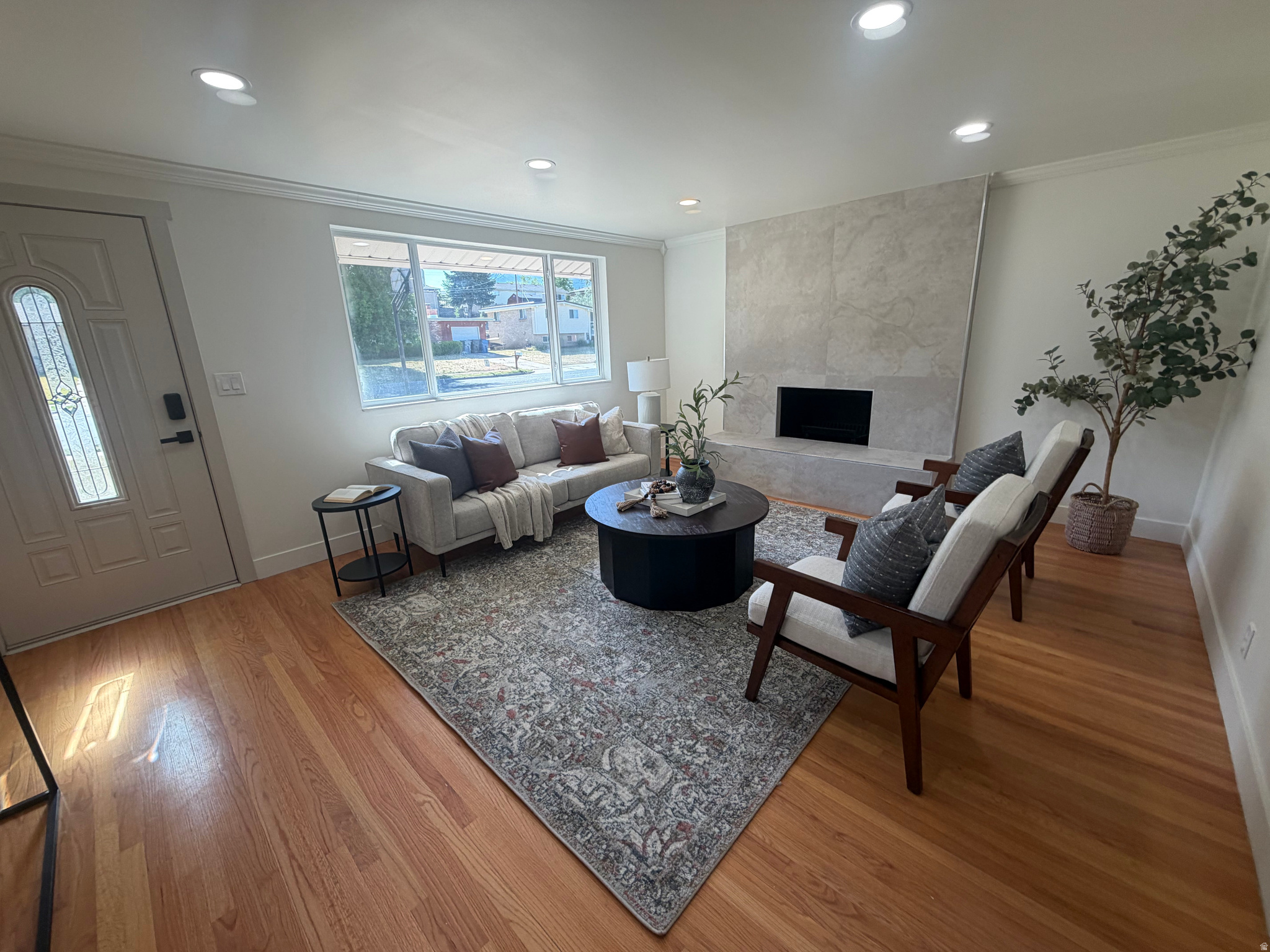 CAROLE - Residential