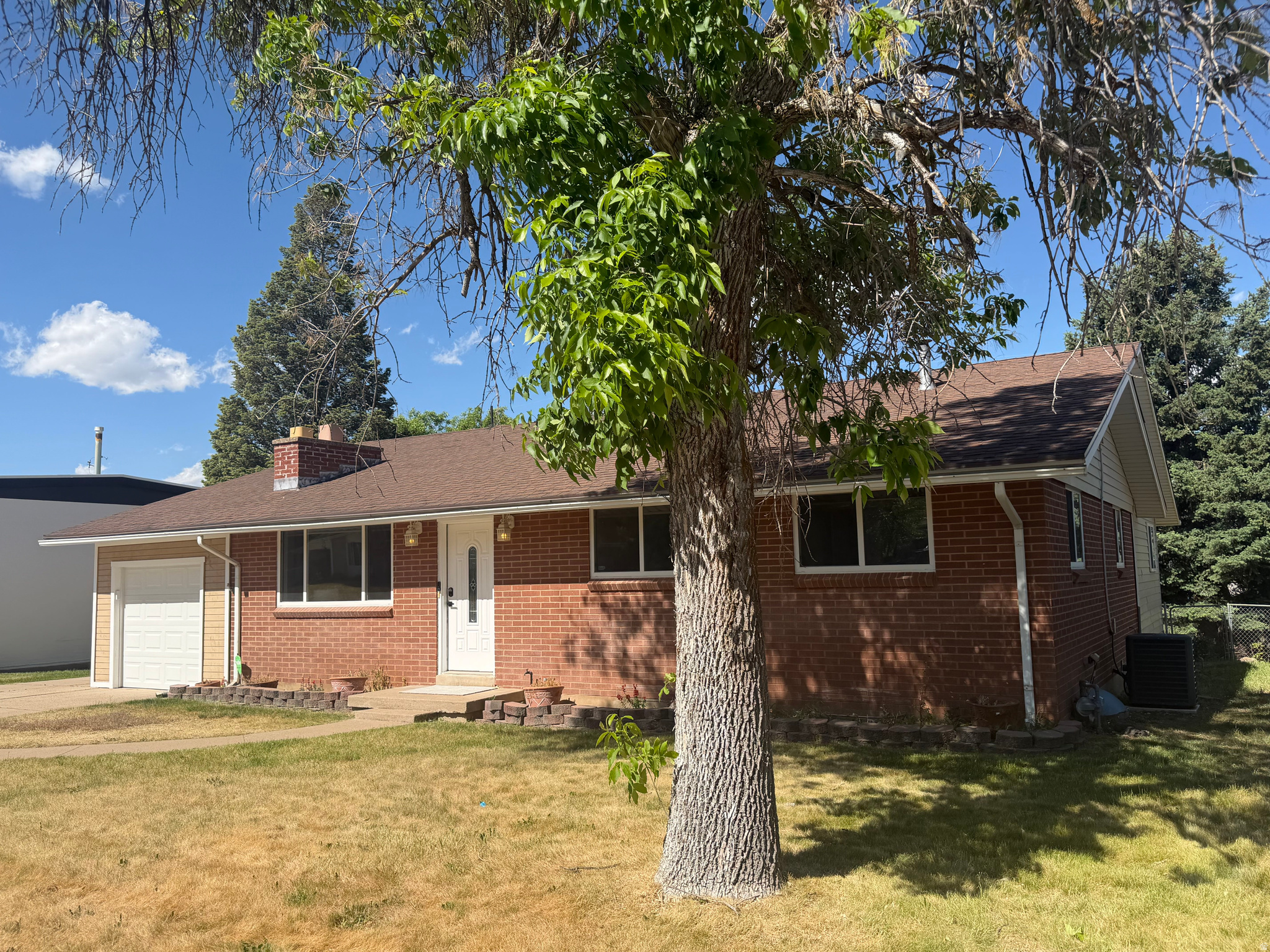 CAROLE - Residential