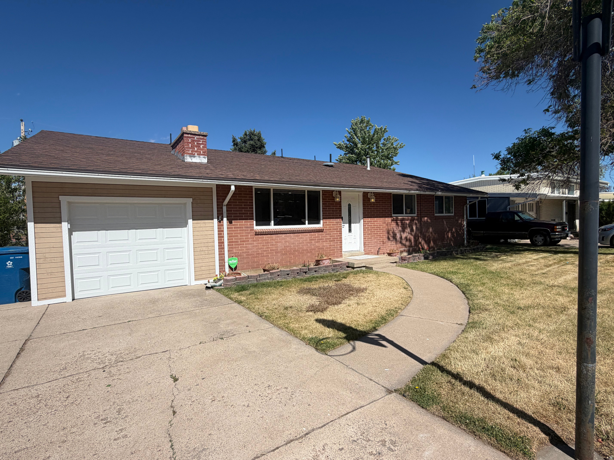 CAROLE - Residential
