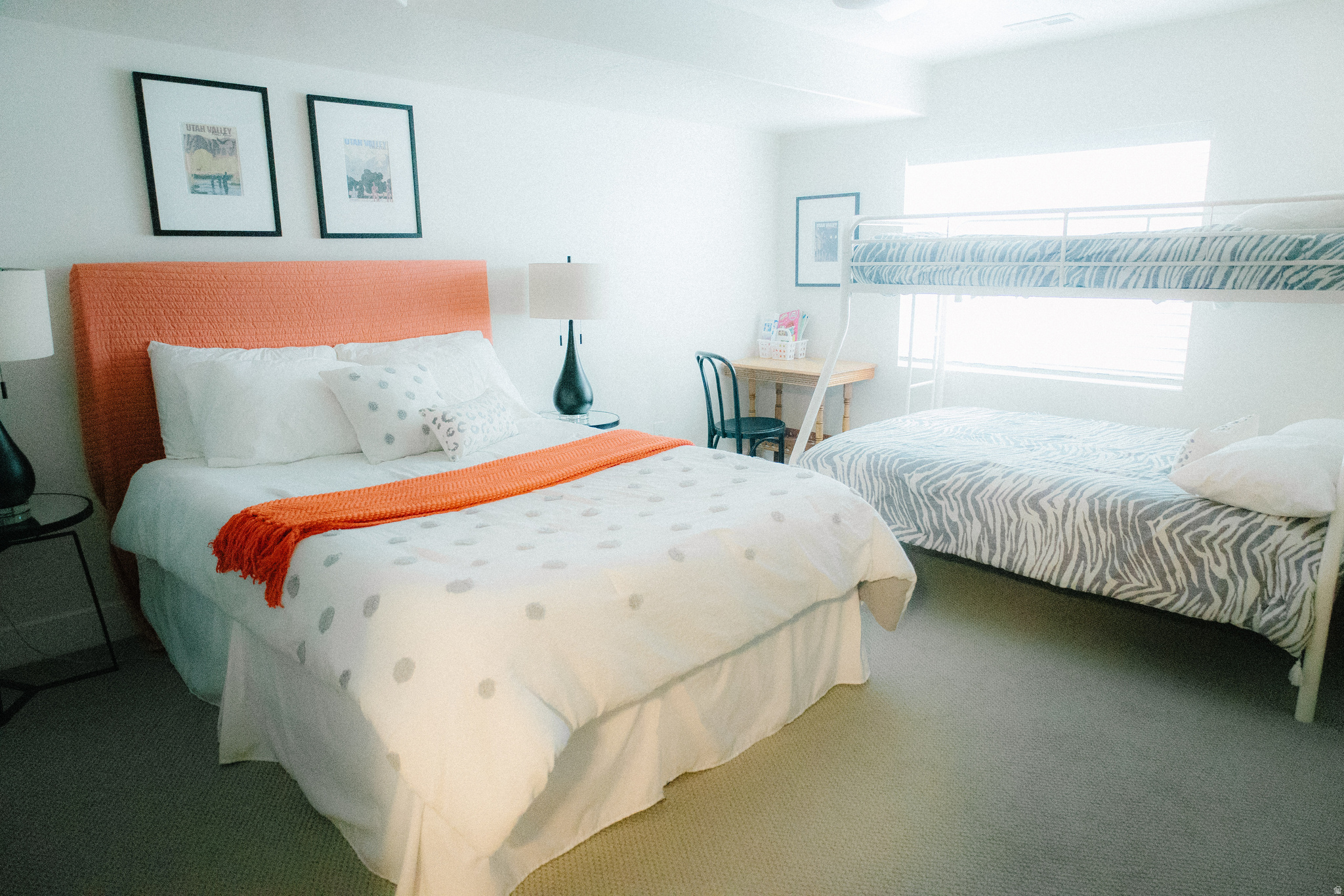 BROADVIEW SHORES - Residential