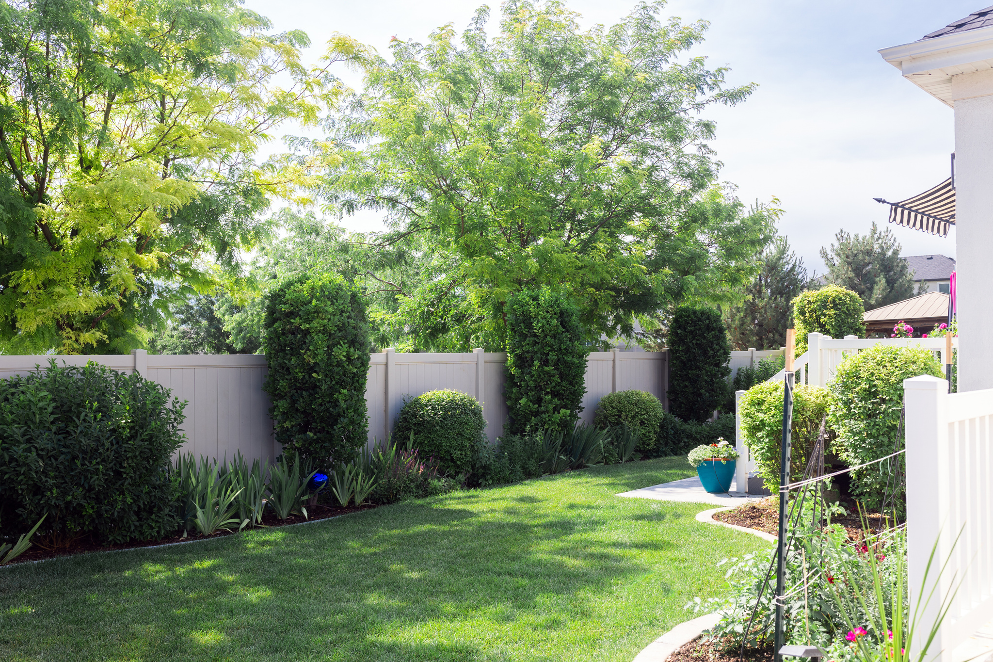 BROADVIEW SHORES - Residential