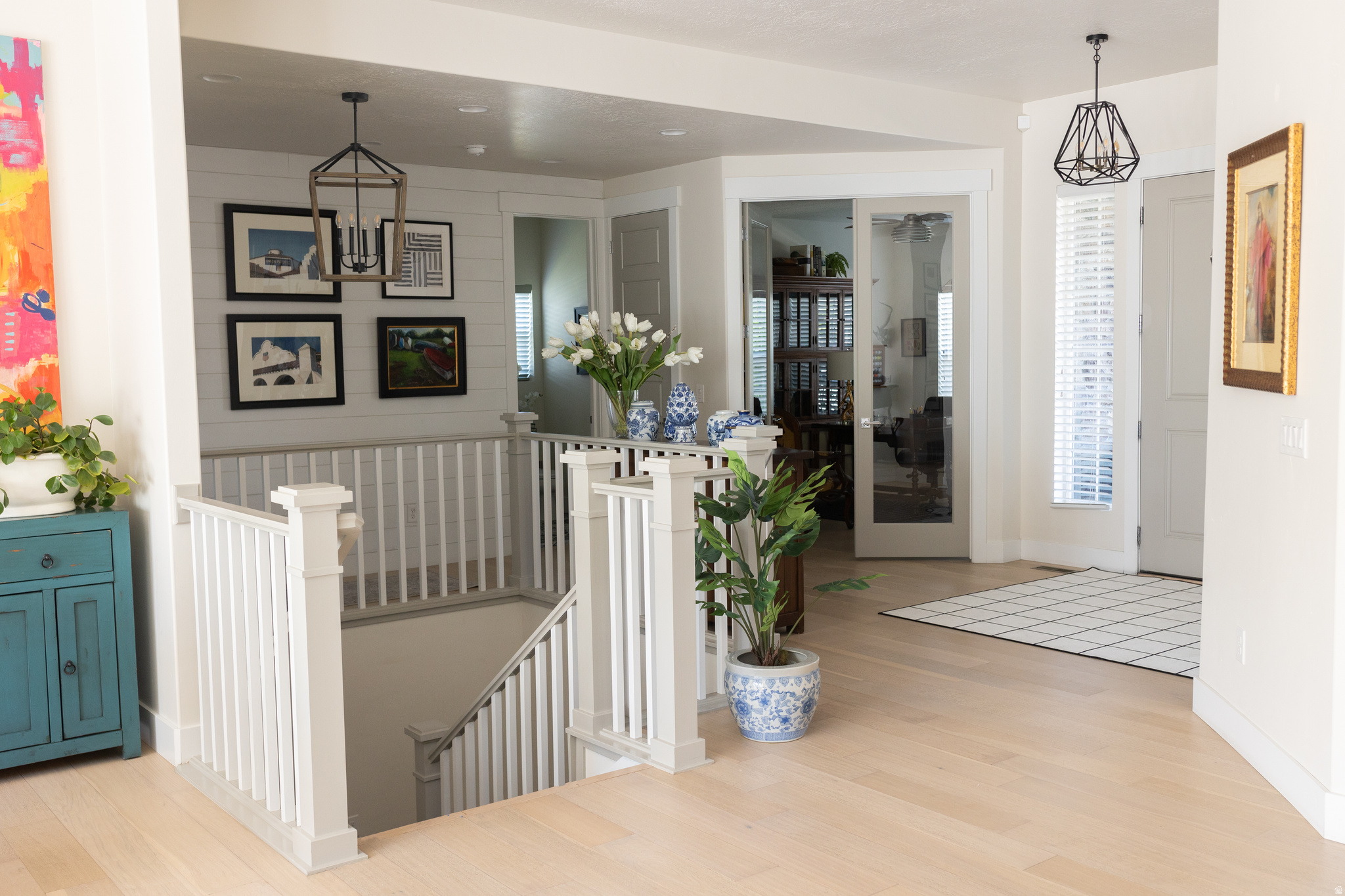 BROADVIEW SHORES - Residential