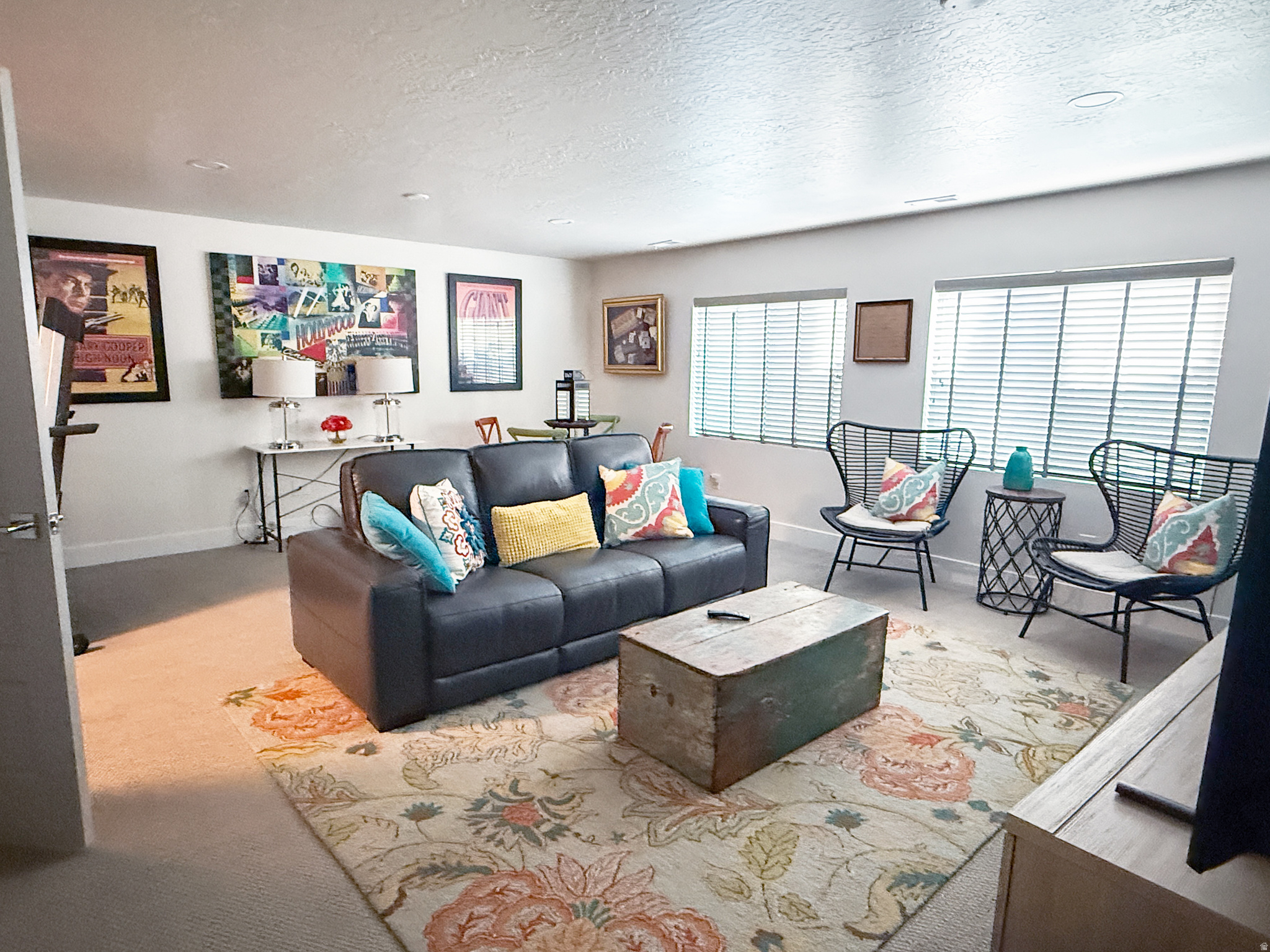 BROADVIEW SHORES - Residential