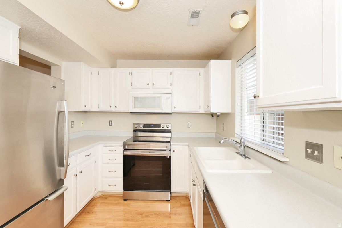 EASTGATE TOWNHOMES - Residential