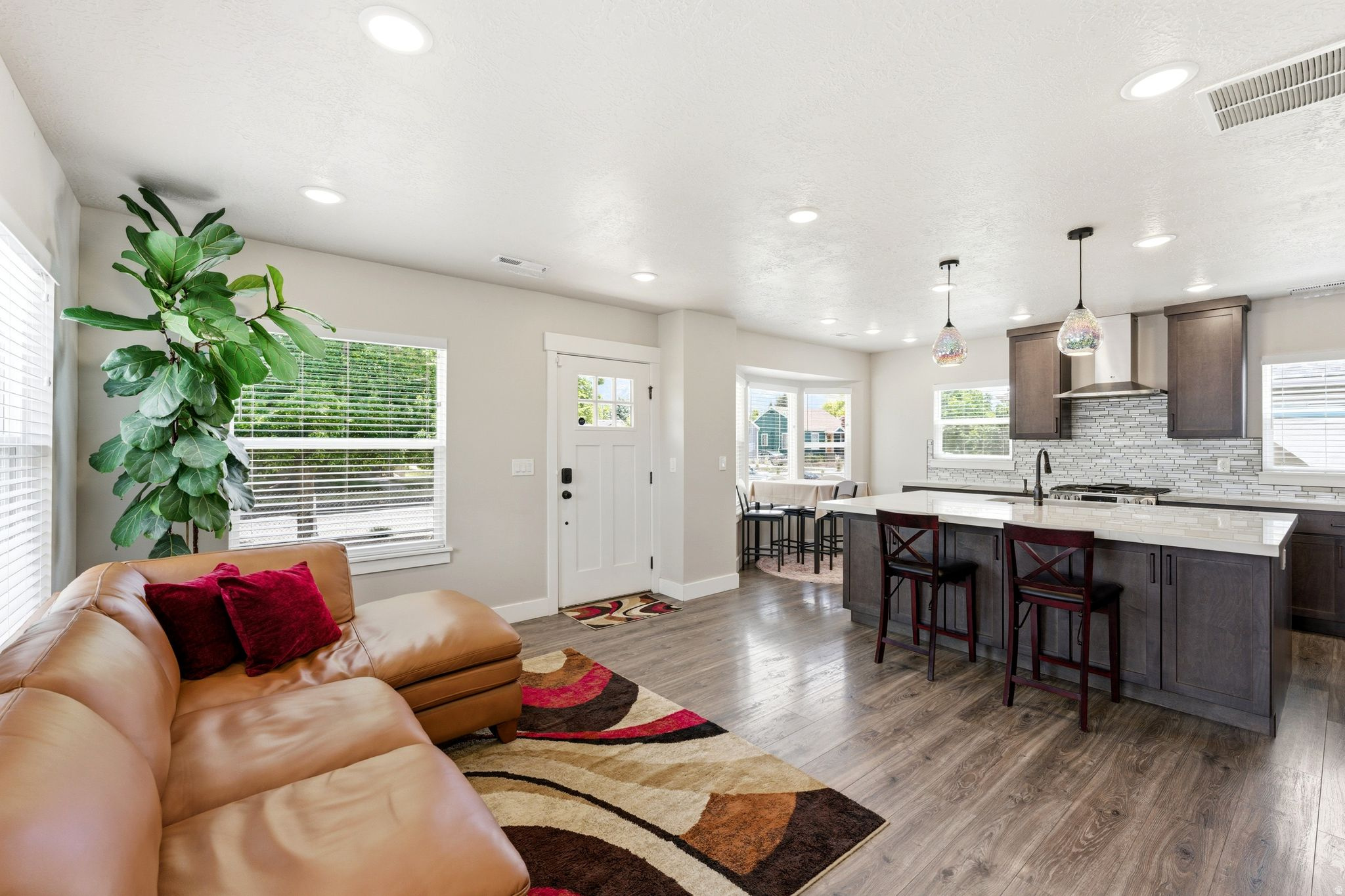 SUNSHINE ACRES - Residential