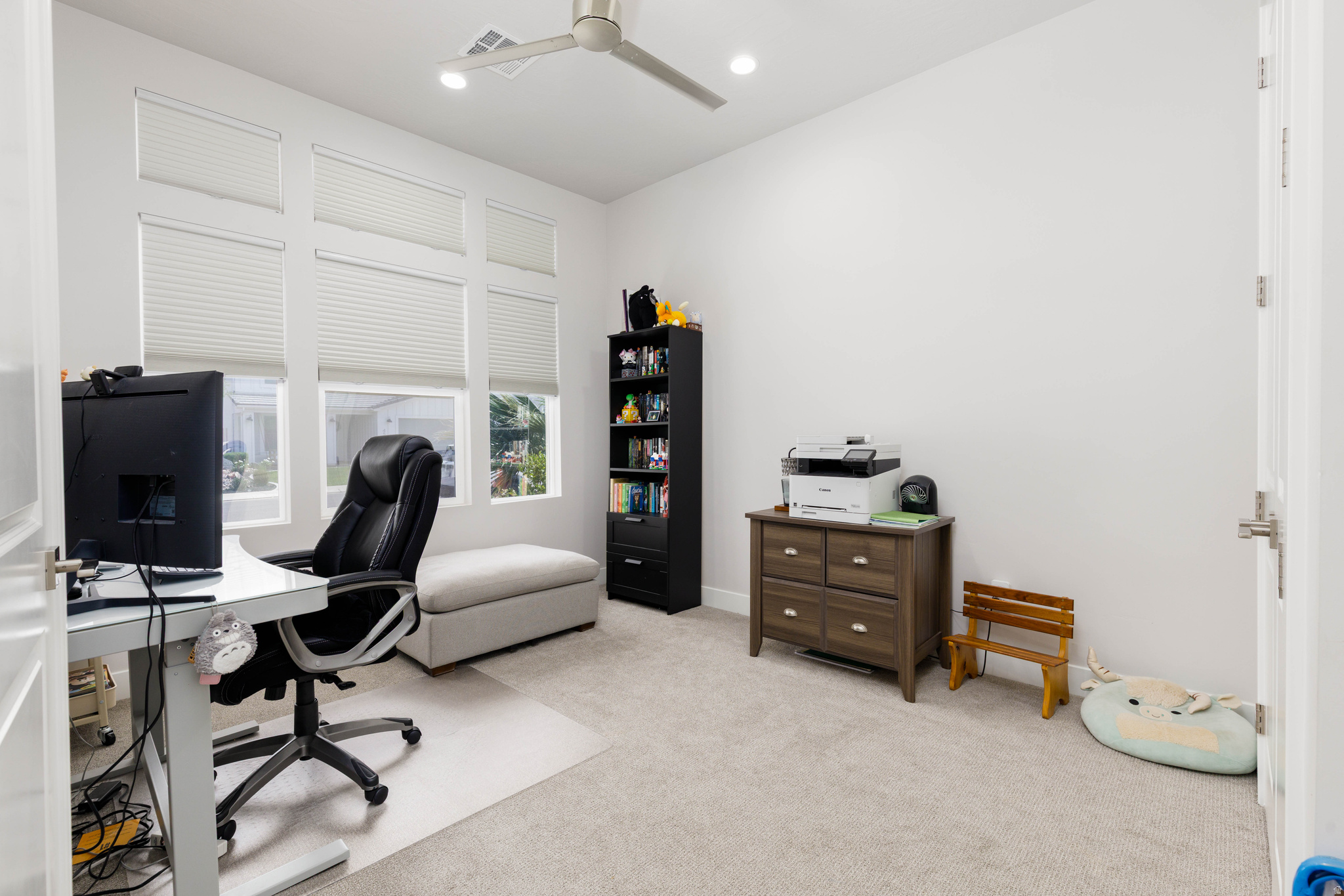 WARNER GATEWAY PH 4 - Residential
