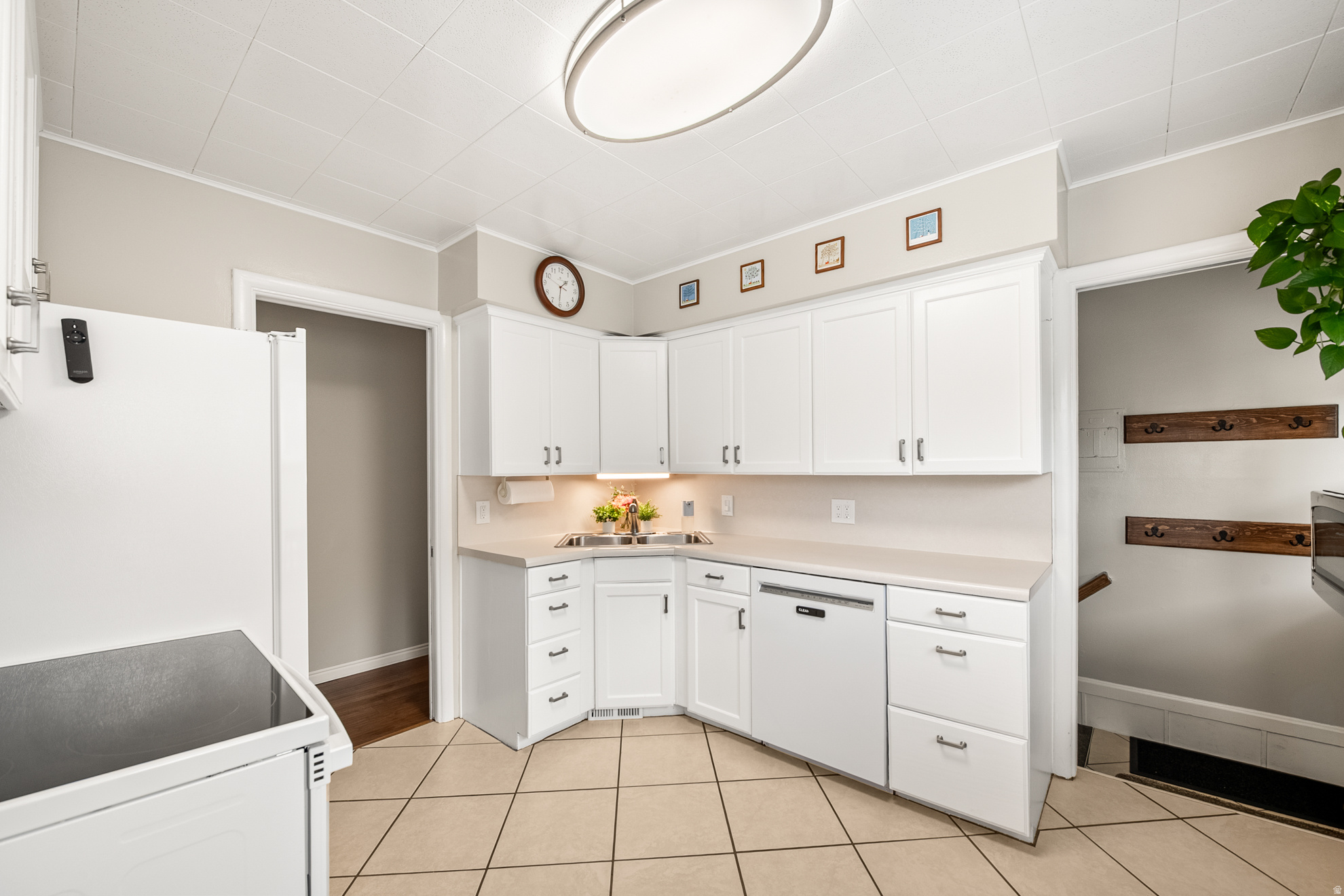 GOLD HILL SU - Residential