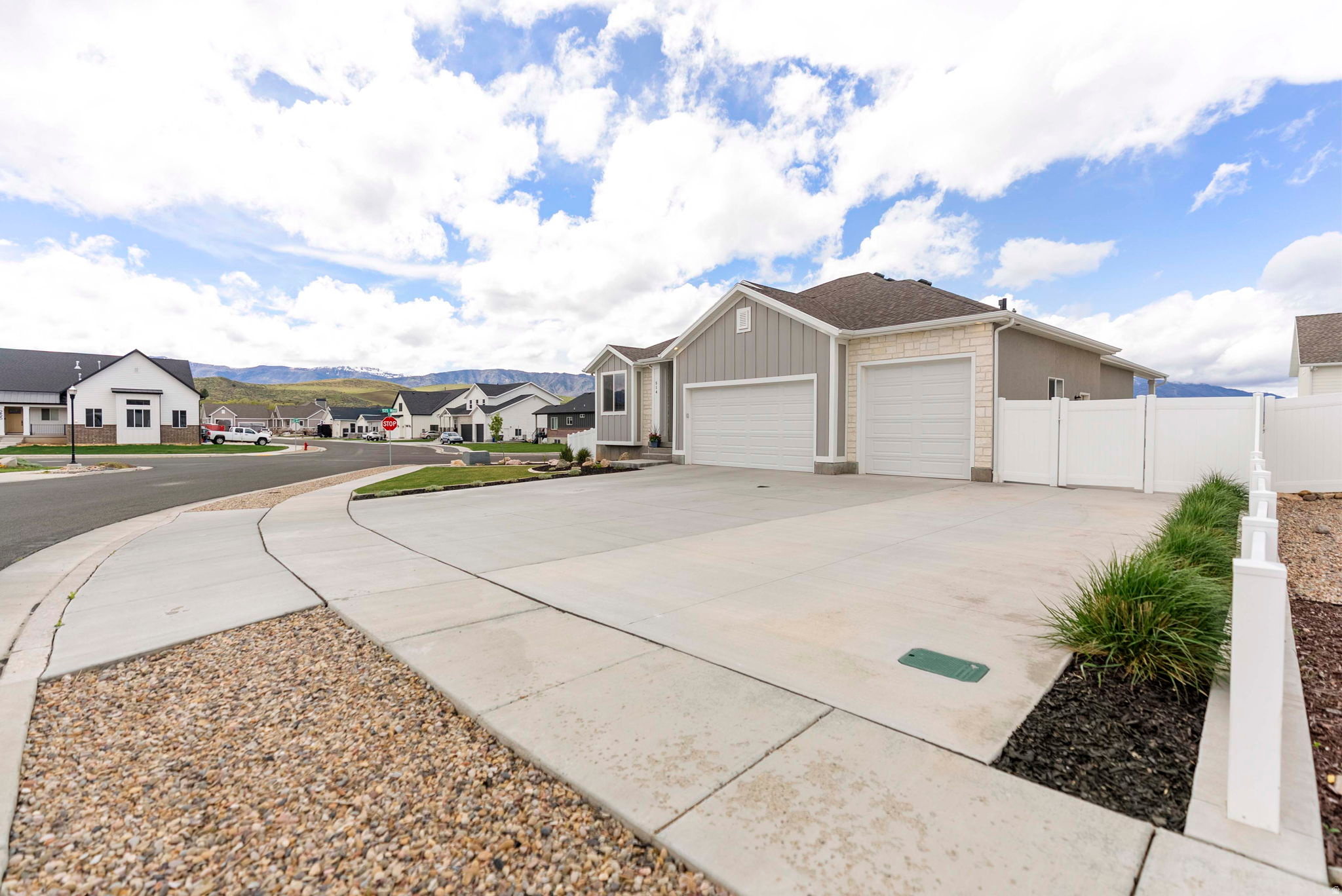 PHEASANT RUN - Residential