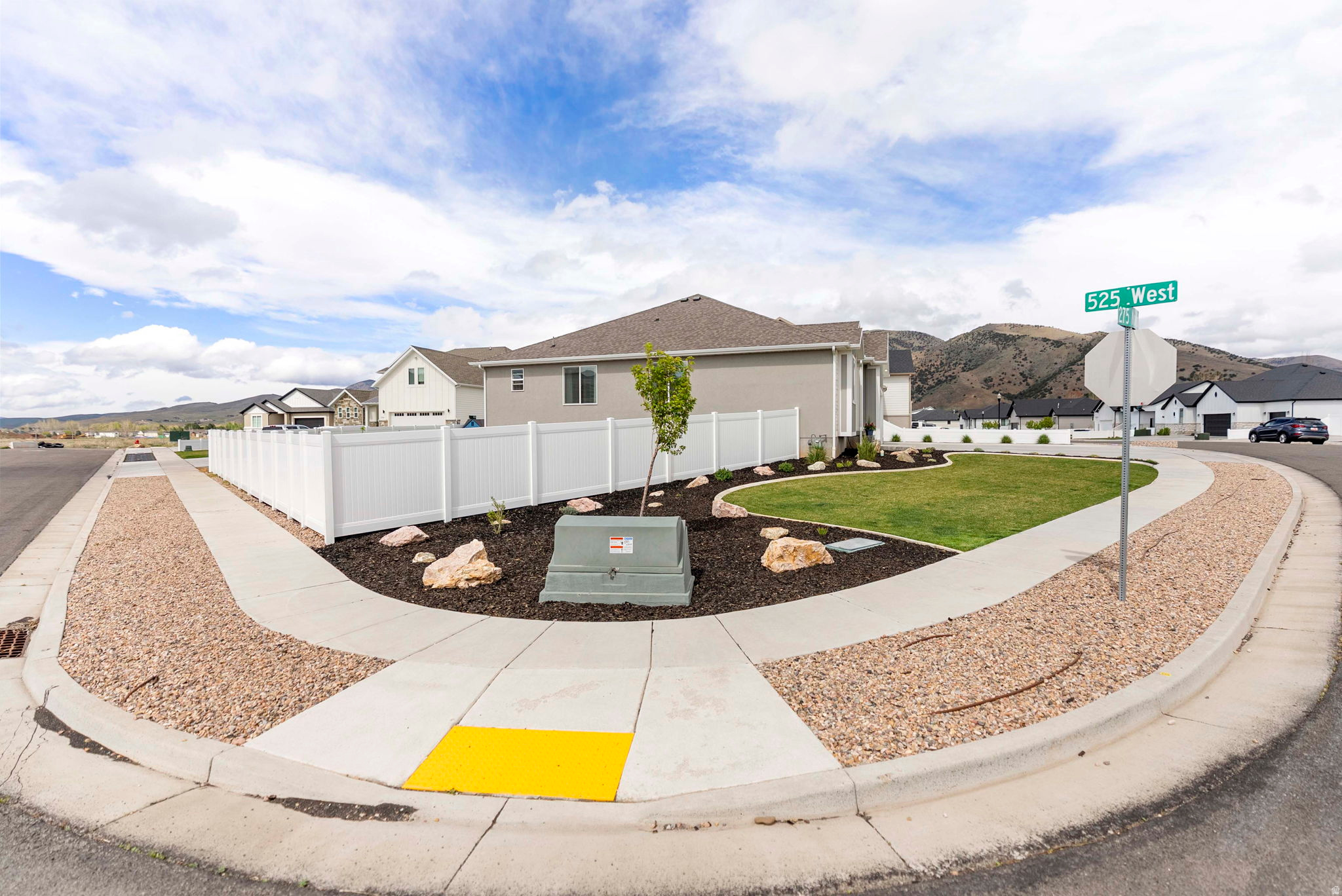 PHEASANT RUN - Residential