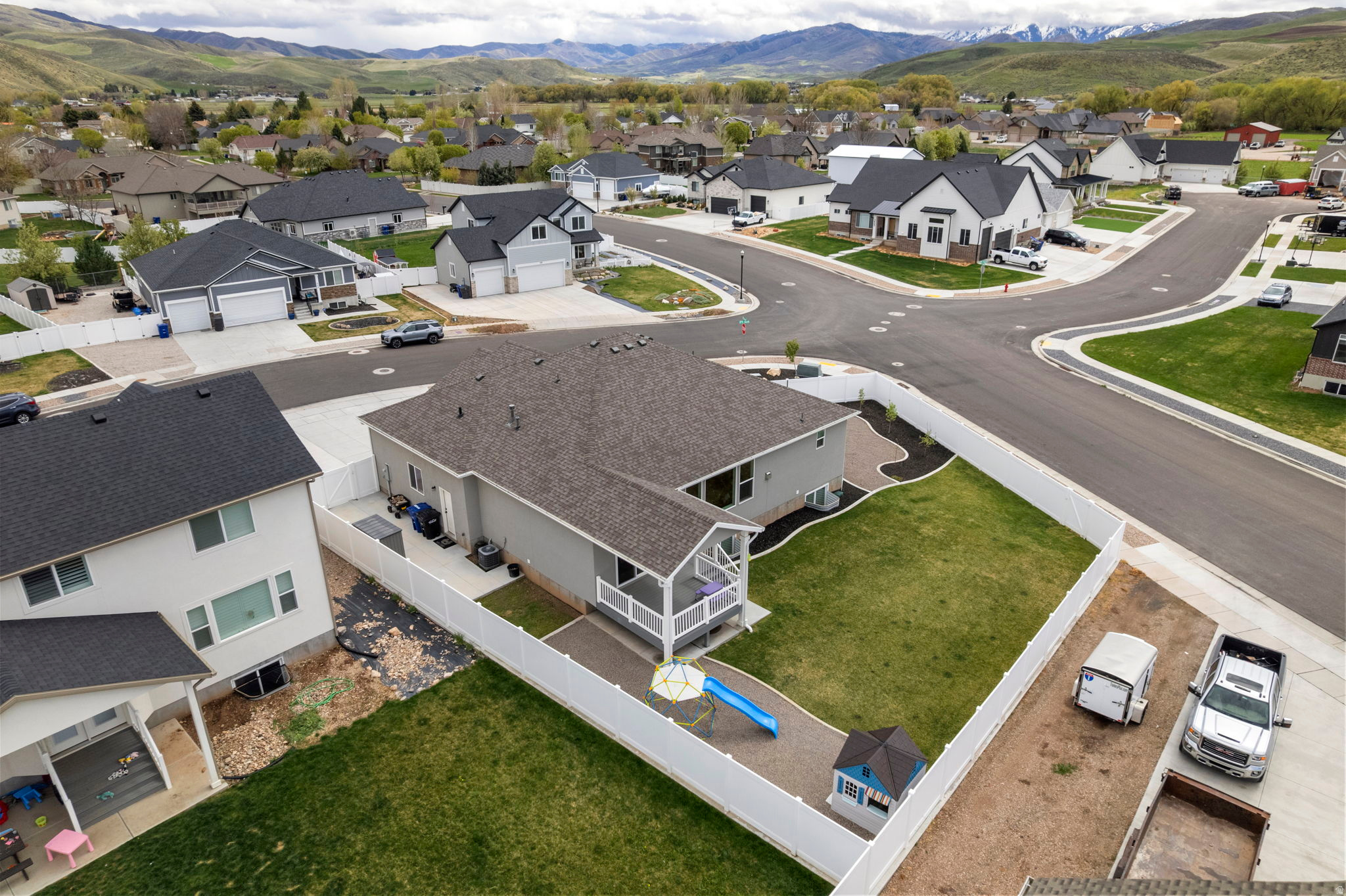 PHEASANT RUN - Residential