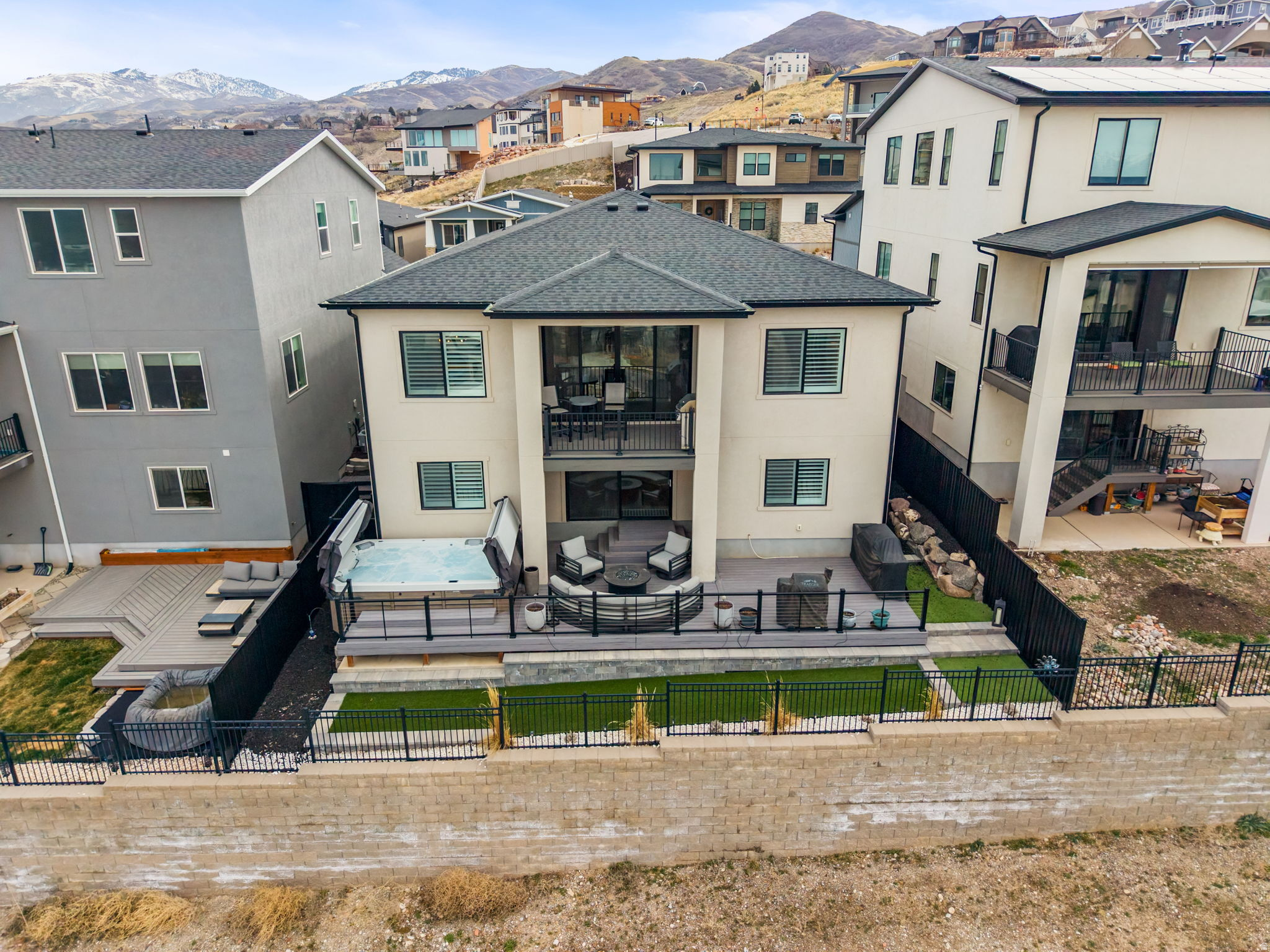 RIDGE SUB - Residential